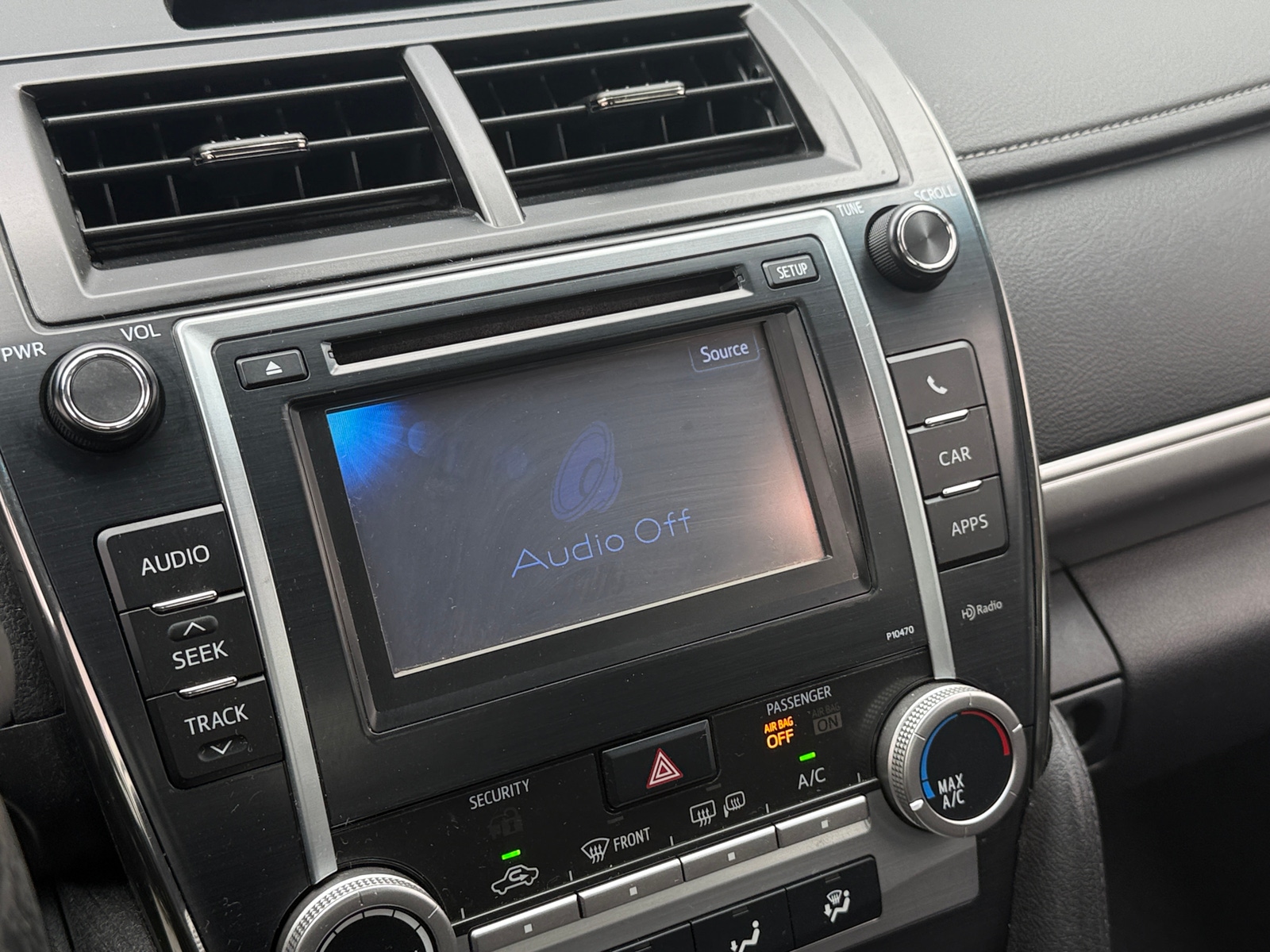 Thumbnail: 2014 Toyota Camry - 4