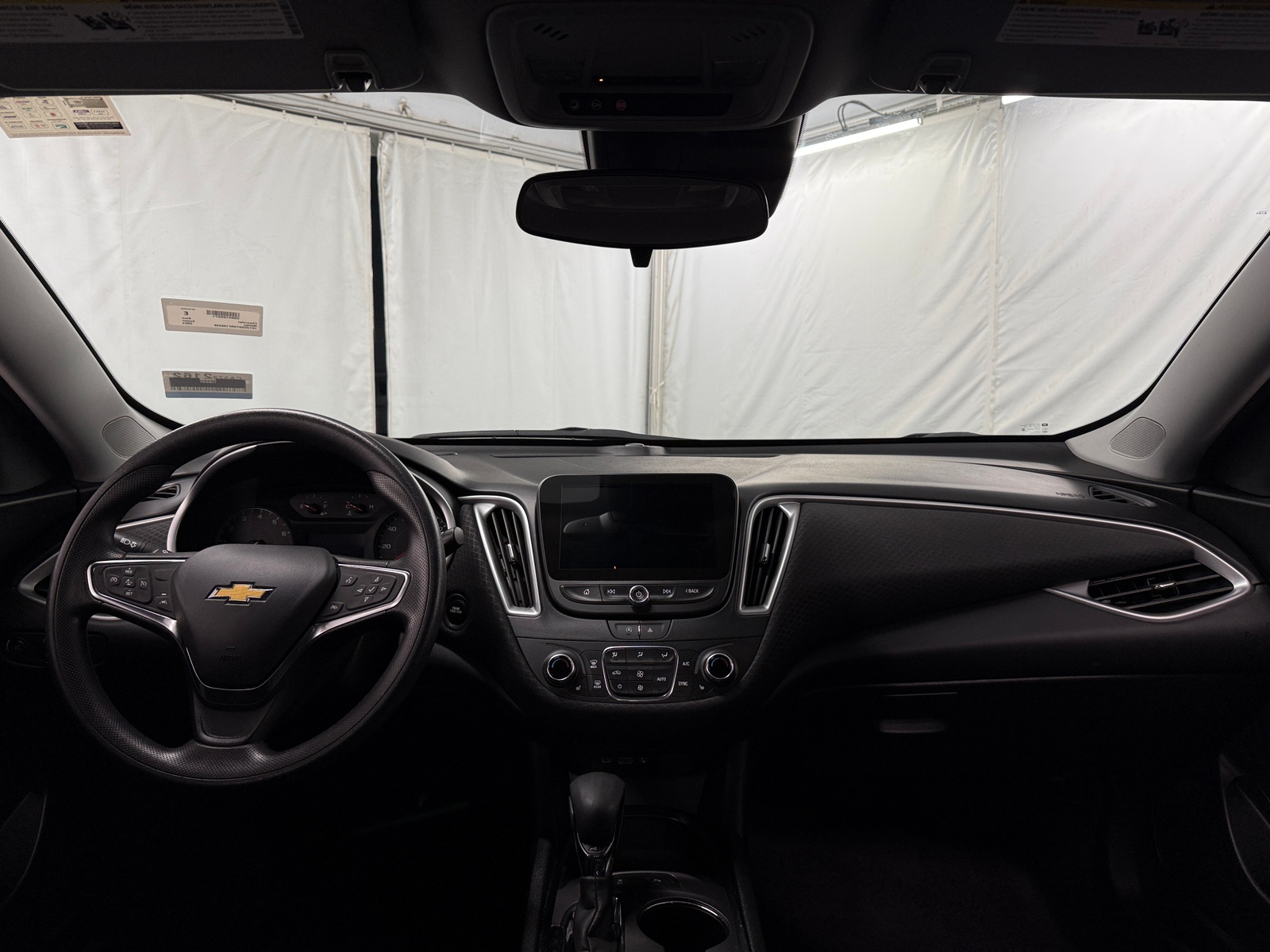 Thumbnail: 2024 Chevrolet Malibu - 3