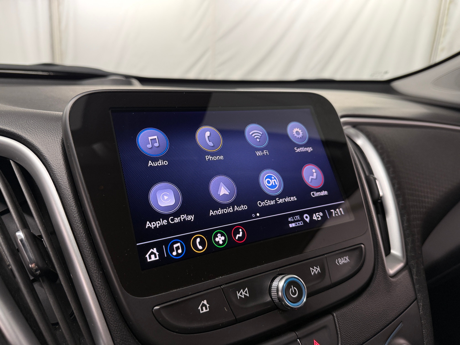 Thumbnail: 2024 Chevrolet Malibu - 4