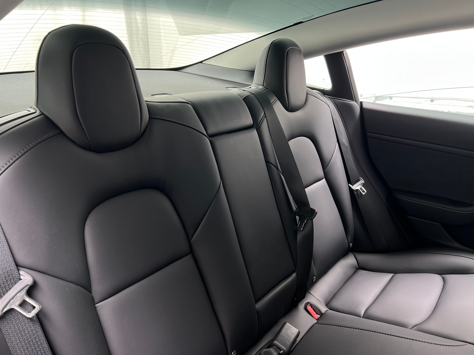 Thumbnail: 2022 Tesla Model 3 - 5