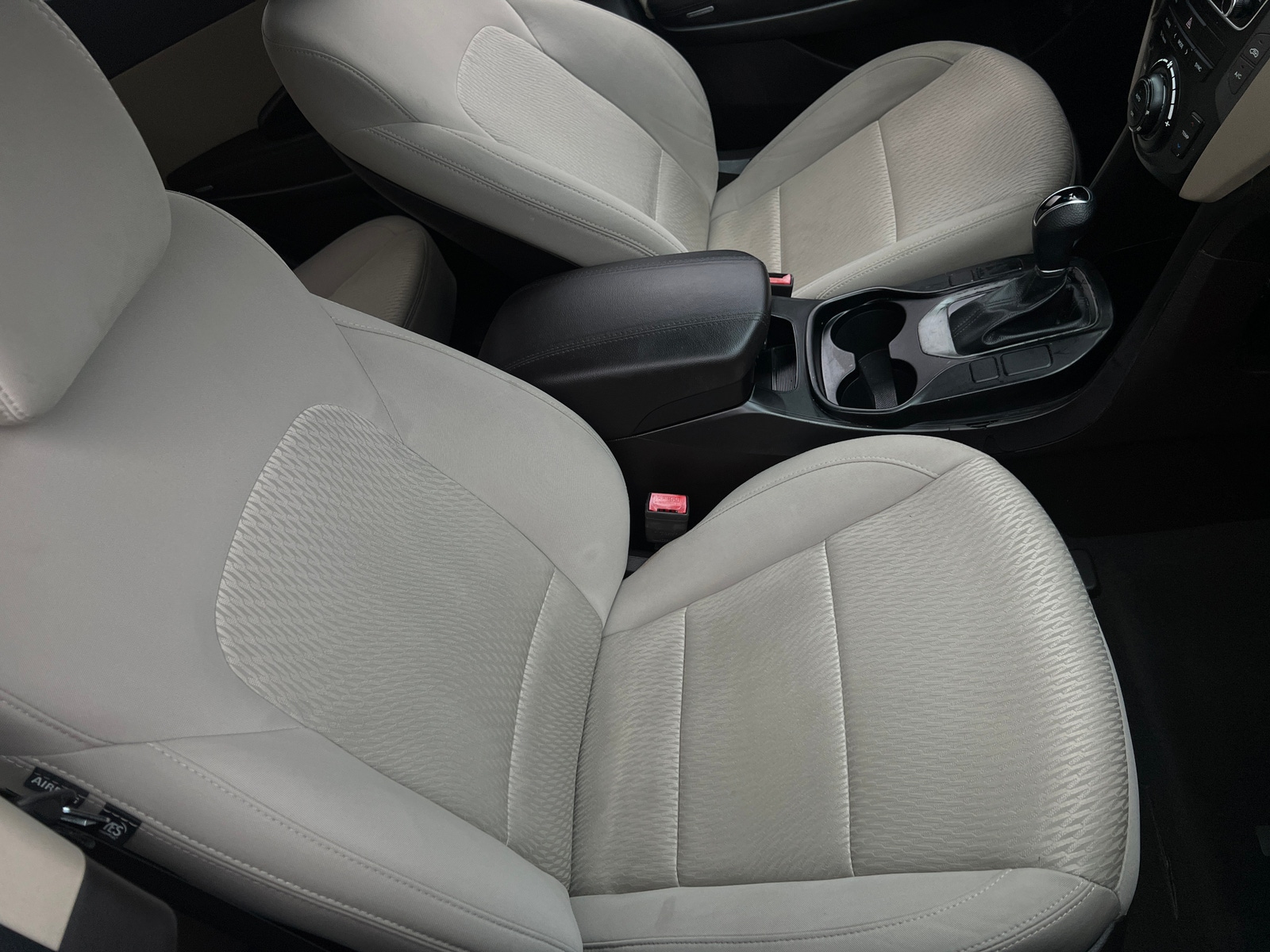 Thumbnail: 2017 Hyundai Santa Fe - 2