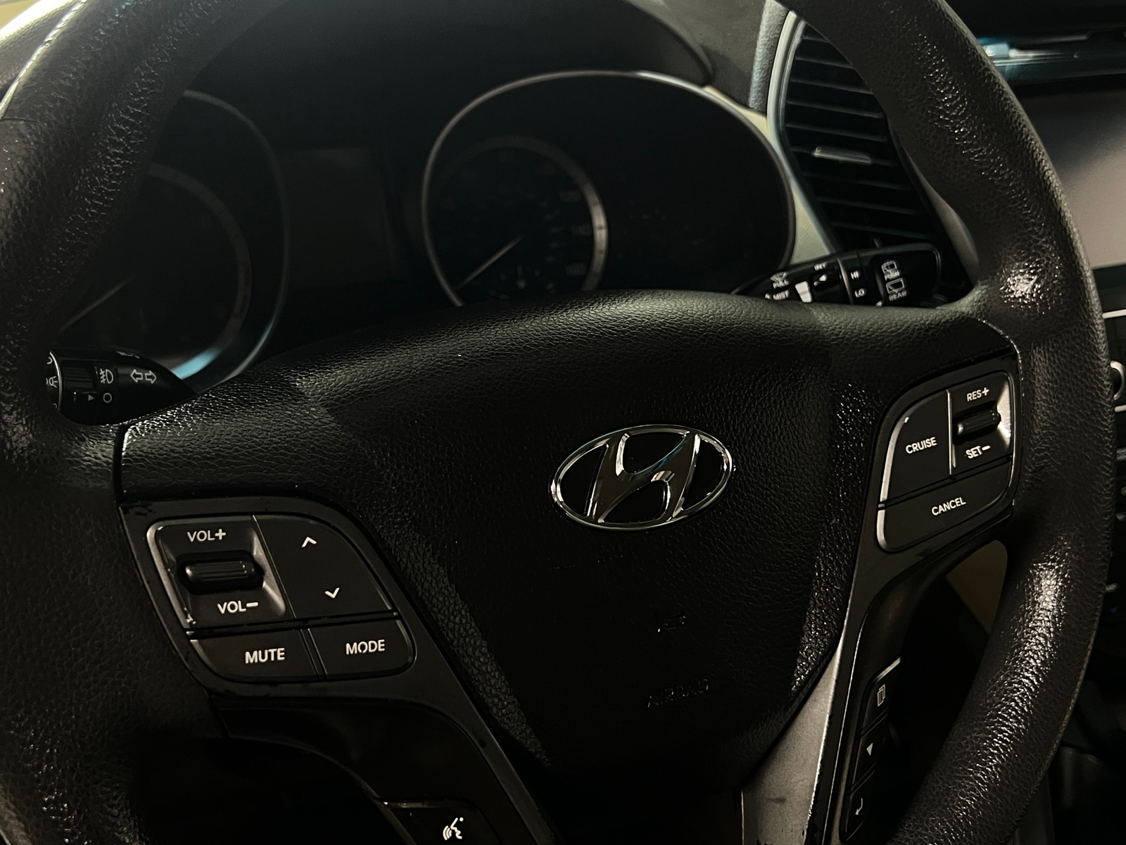 Thumbnail: 2017 Hyundai Santa Fe - 5