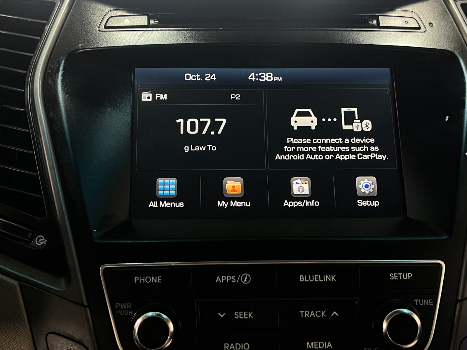 Thumbnail: 2017 Hyundai Santa Fe - 4