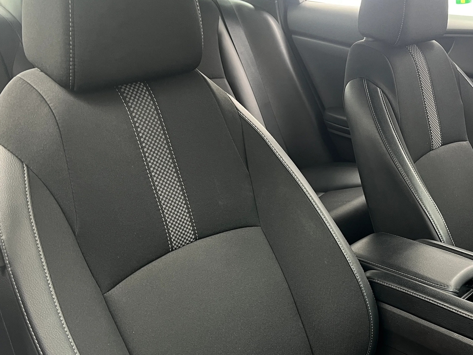 Thumbnail: 2019 Honda Civic - 2