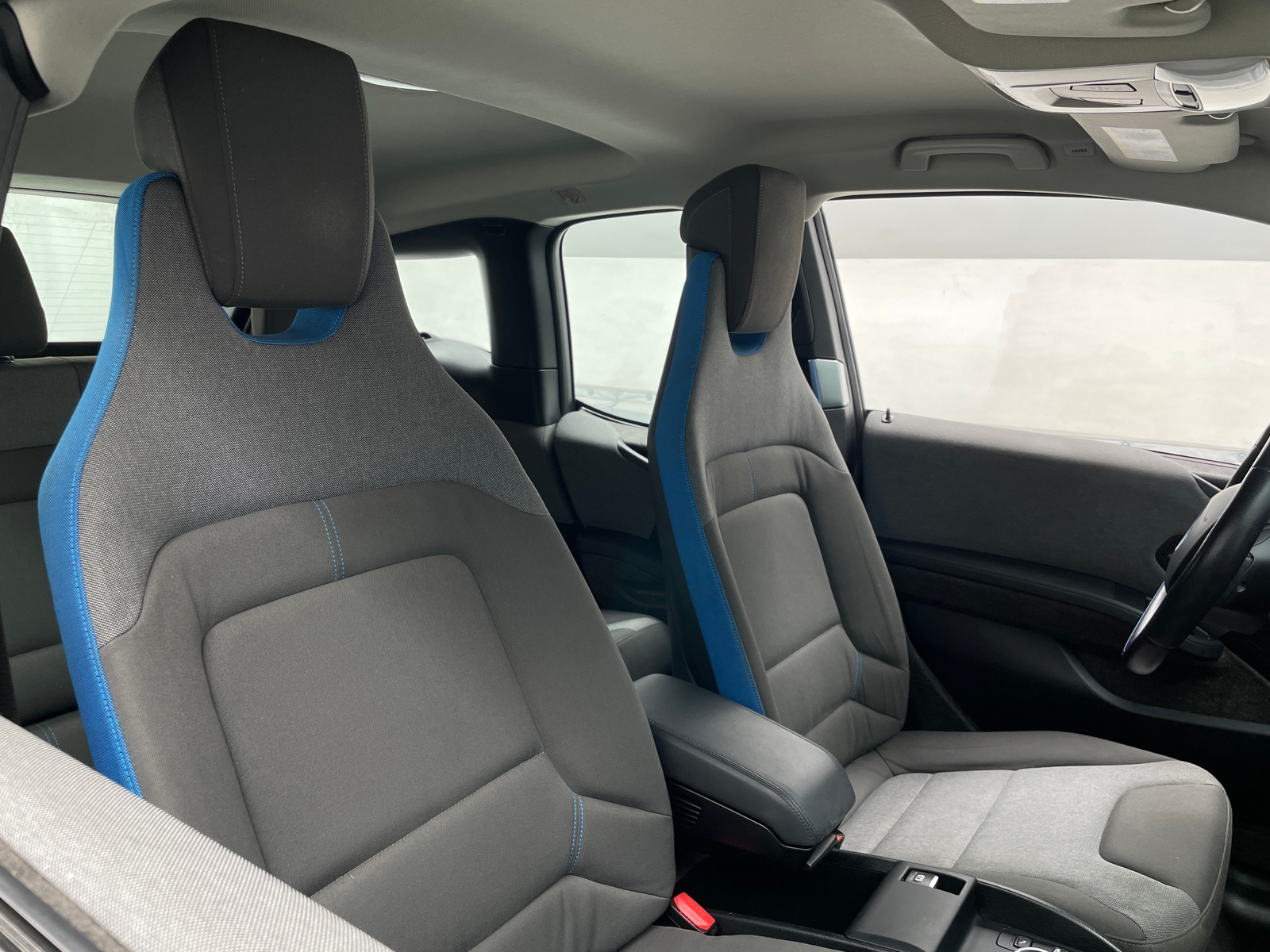 Thumbnail: 2018 BMW i3 - 2