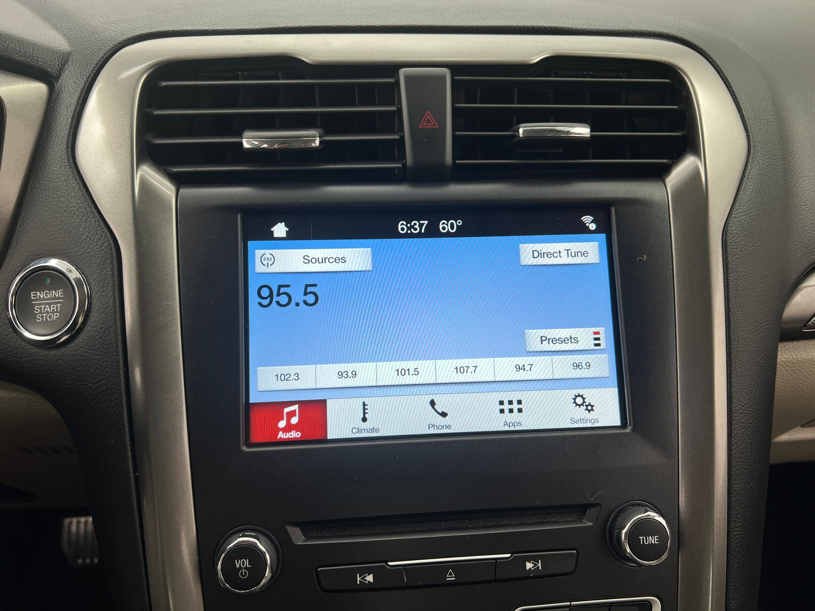 Thumbnail: 2017 Ford Fusion - 4