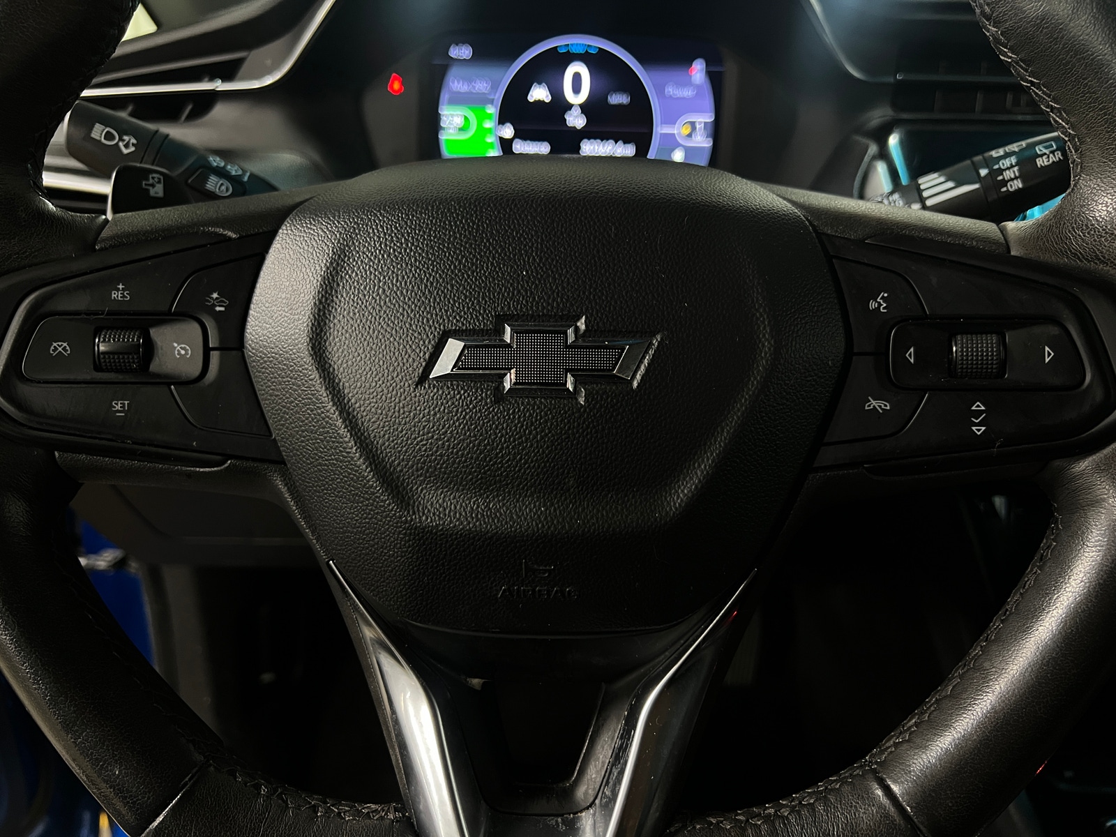 Thumbnail: 2023 Chevrolet Bolt EV - 4