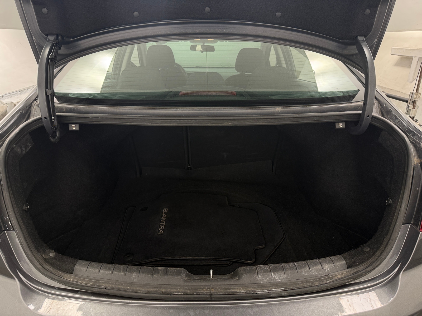 Thumbnail: 2019 Hyundai Elantra - 7