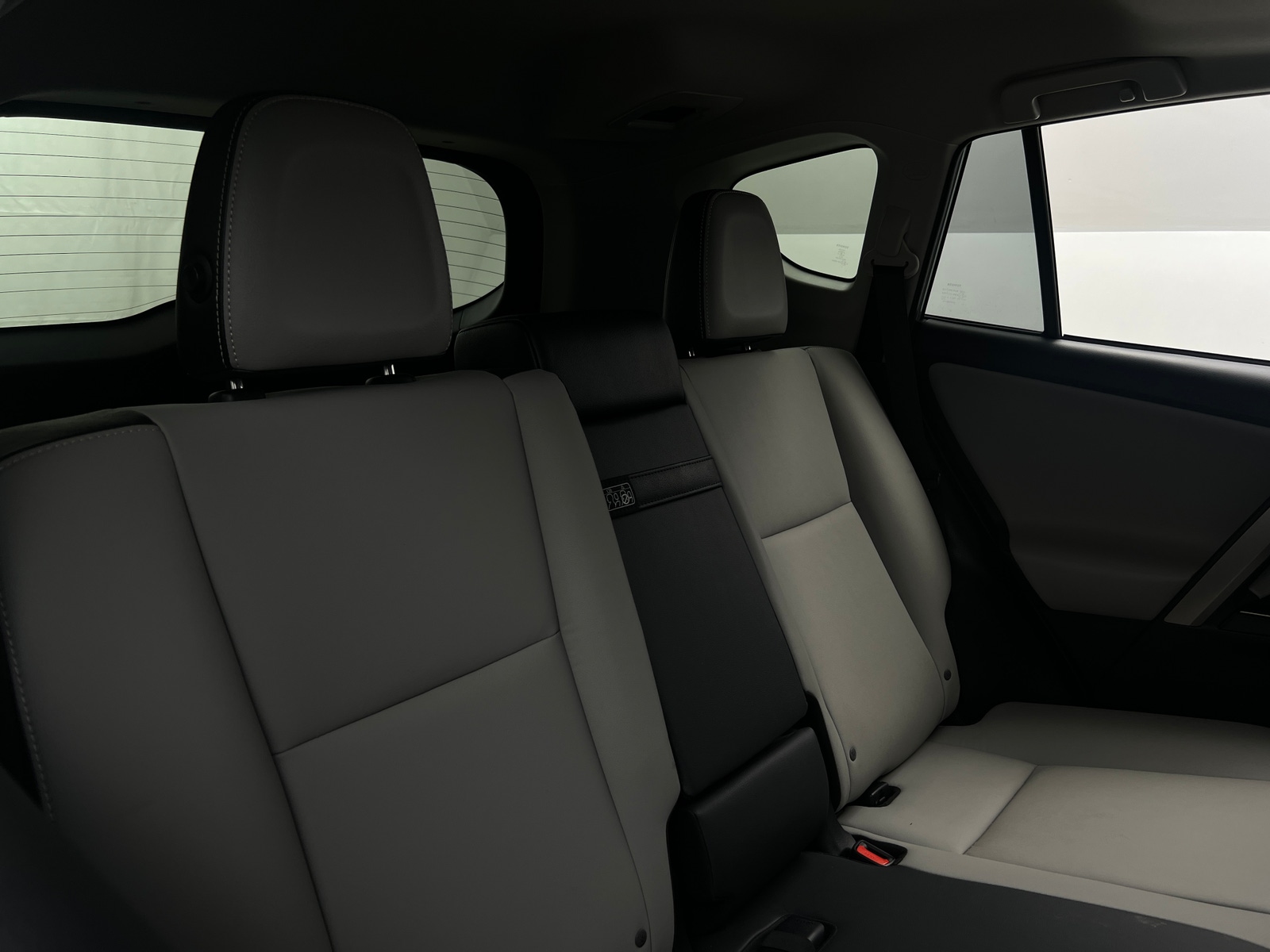 Thumbnail: 2018 Toyota RAV4 - 5