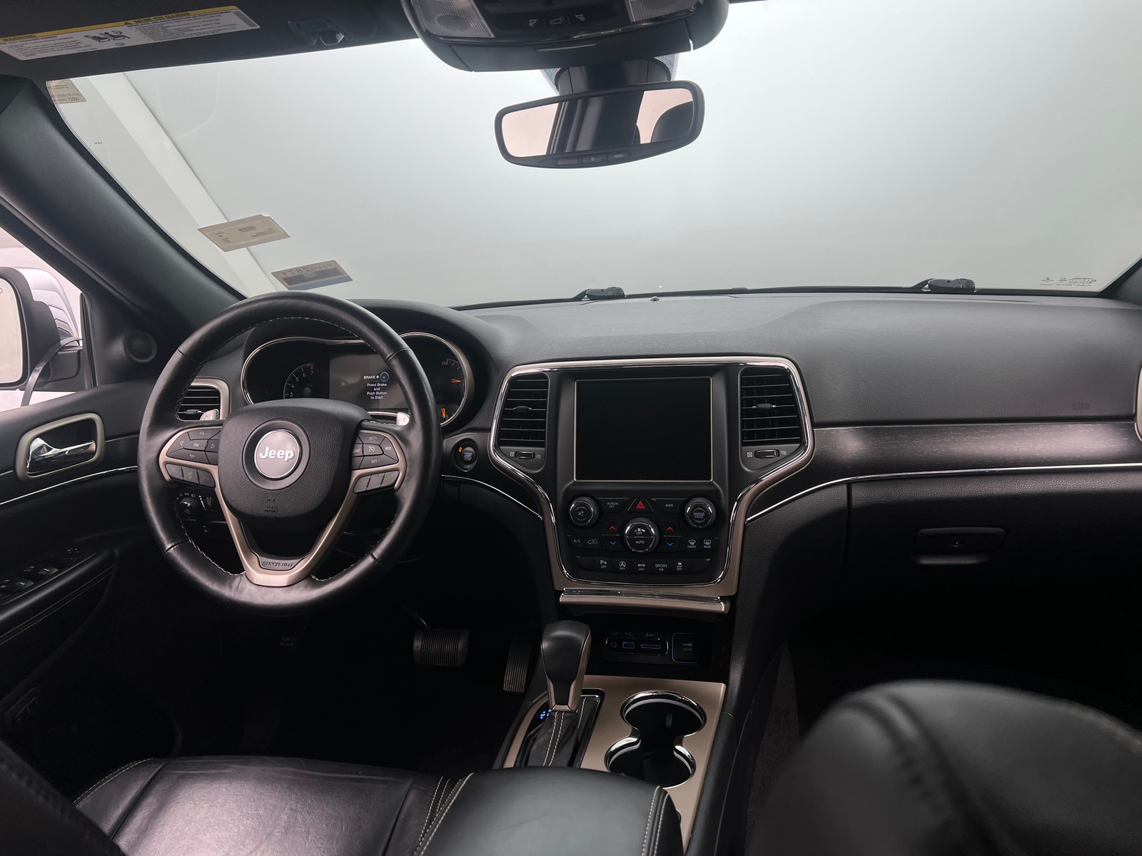 Thumbnail: 2017 Jeep Grand Cherokee - 2