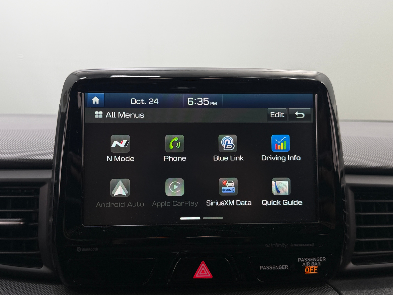 Thumbnail: 2019 Hyundai Veloster - 3