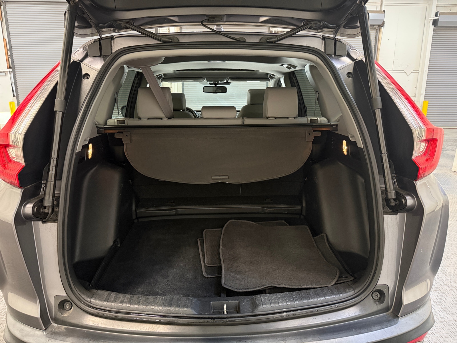 Thumbnail: 2017 Honda CR-V - 6