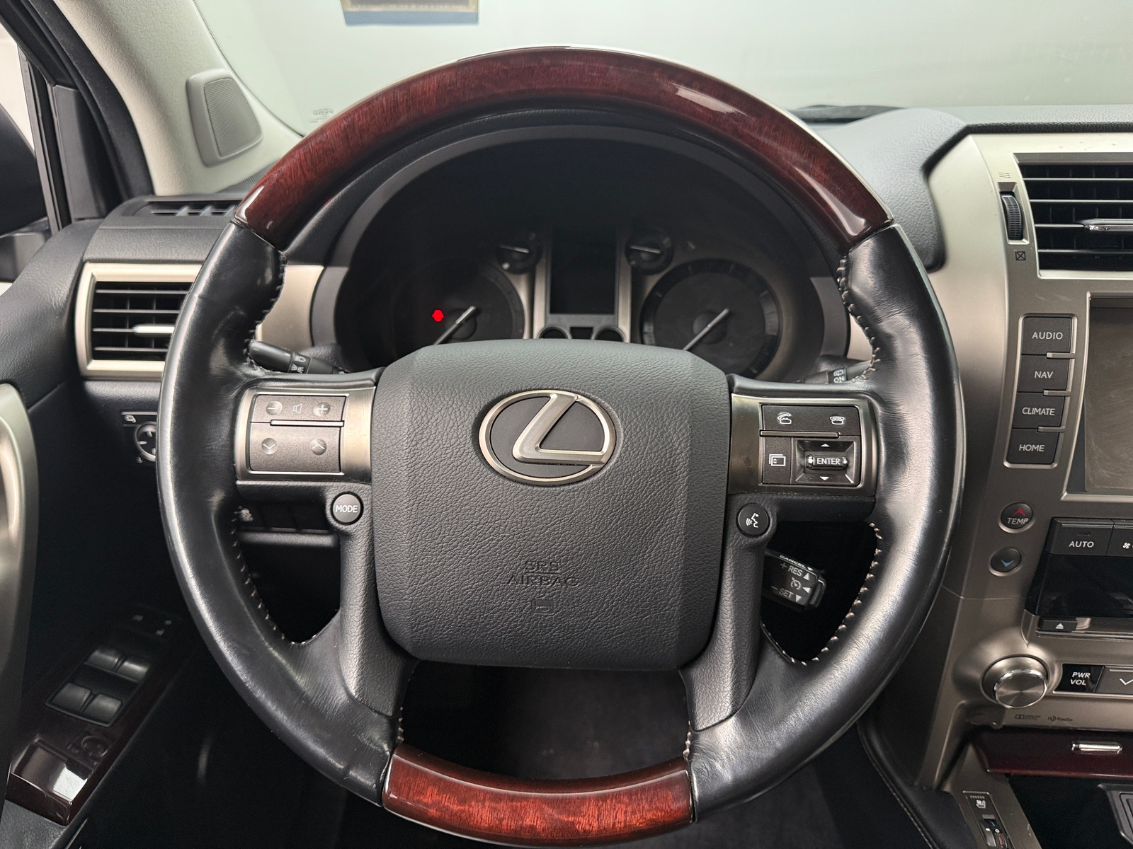 Thumbnail: 2017 Lexus GX - 4