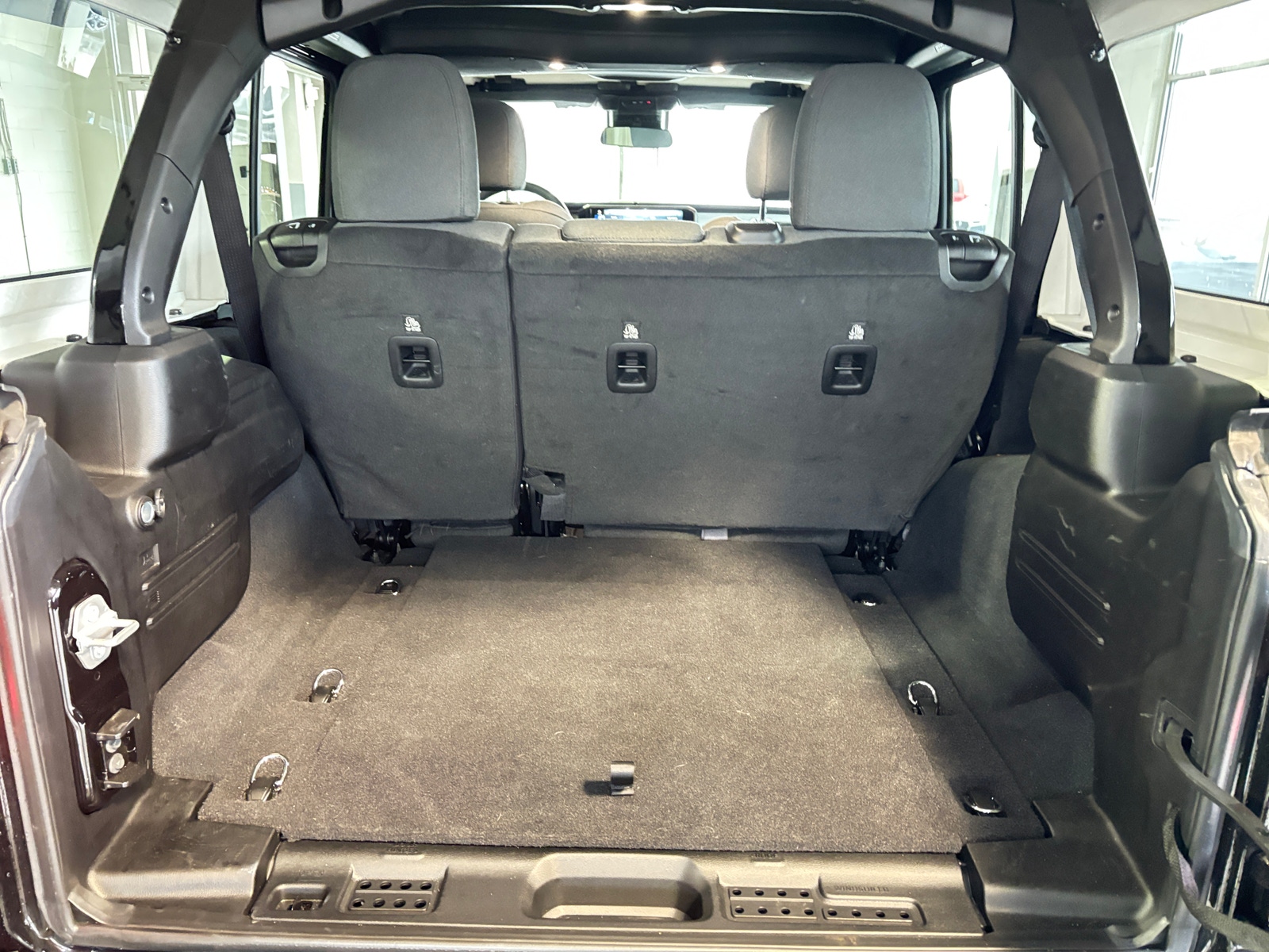 Thumbnail: 2025 Jeep Wrangler - 6