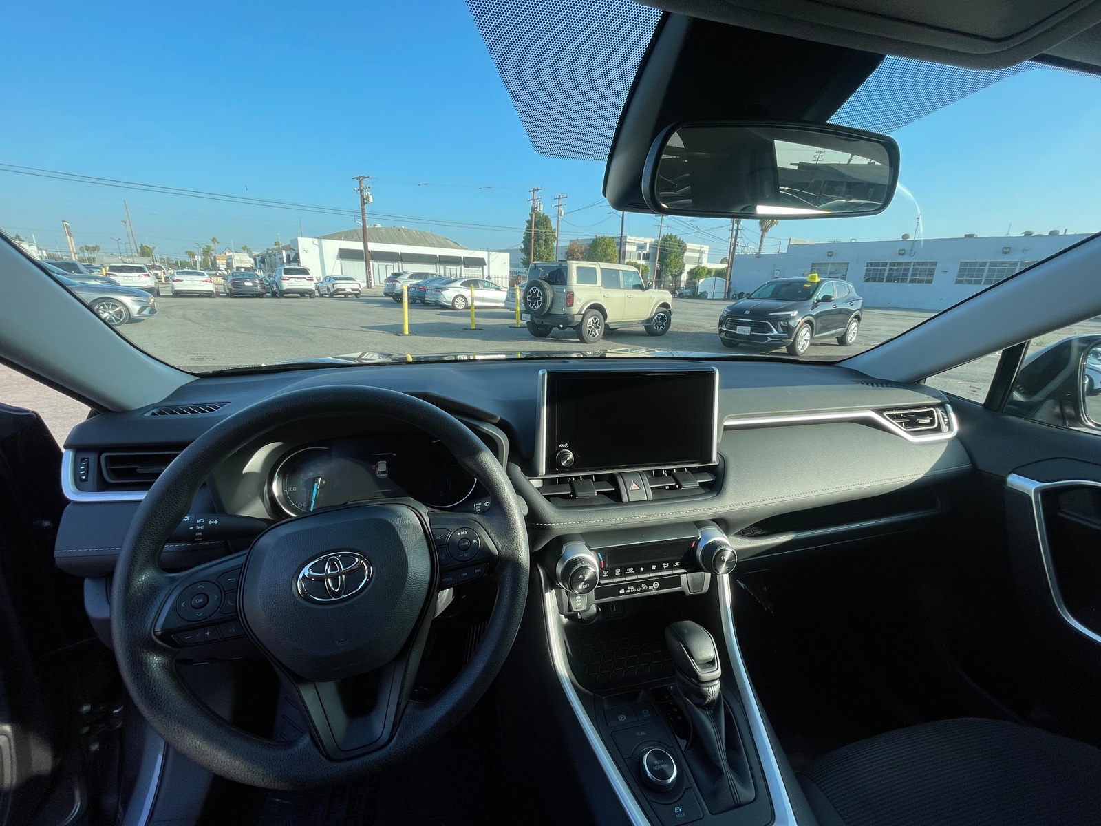 Thumbnail: 2025 Toyota RAV4 - 3