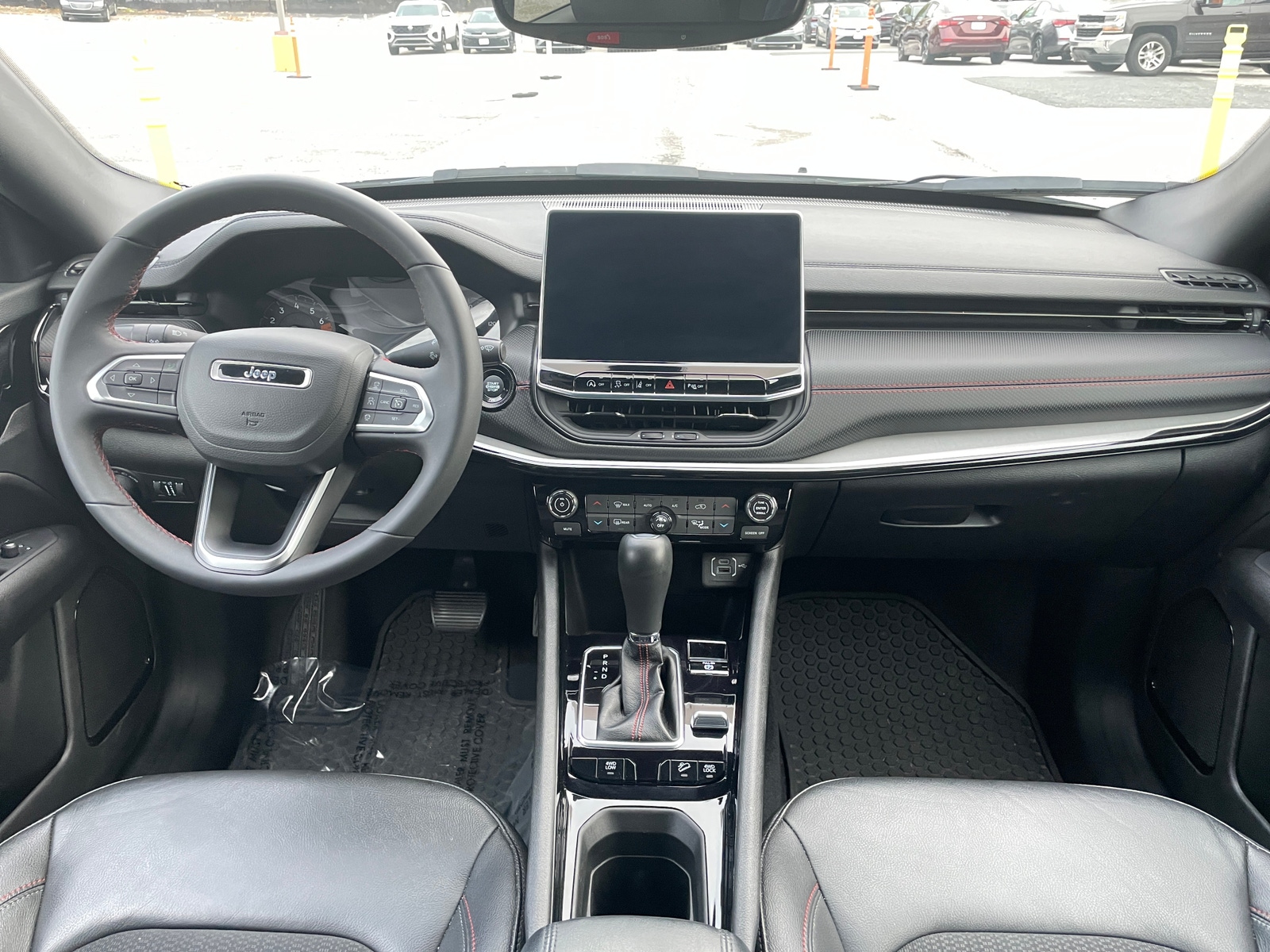 Thumbnail: 2025 Jeep Compass - 3