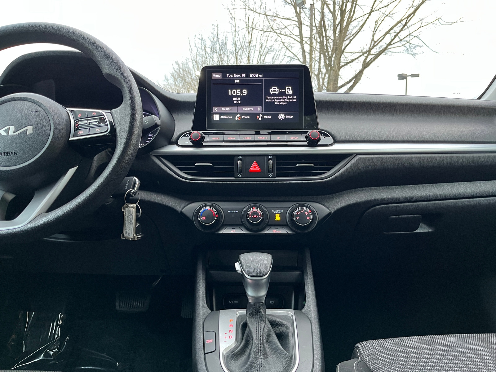 Thumbnail: 2024 Kia Forte - 4