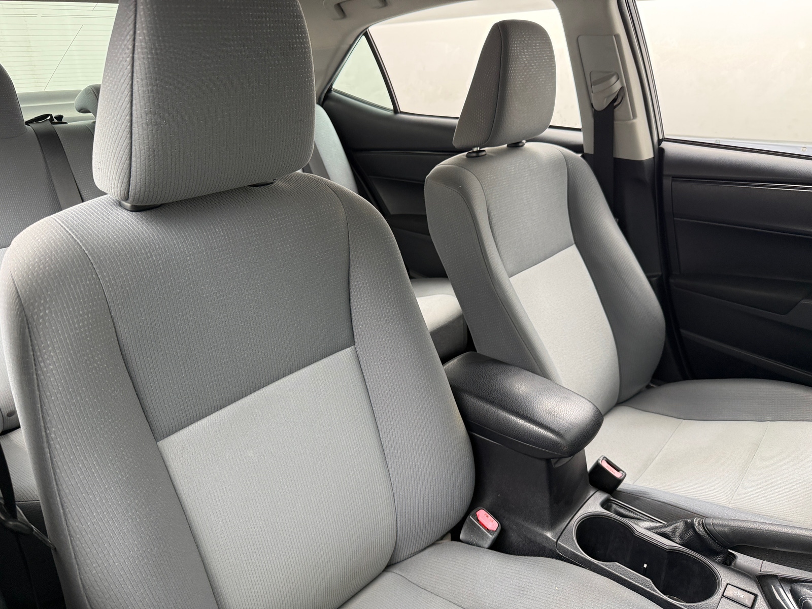 Thumbnail: 2018 Toyota Corolla - 2