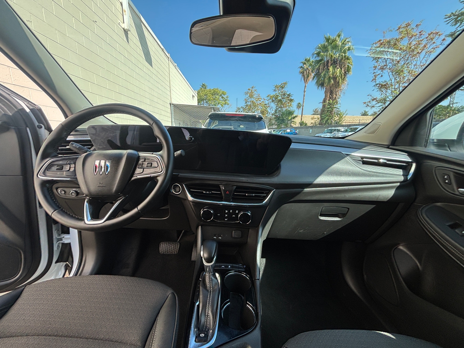 Thumbnail: 2025 Buick Encore GX - 3