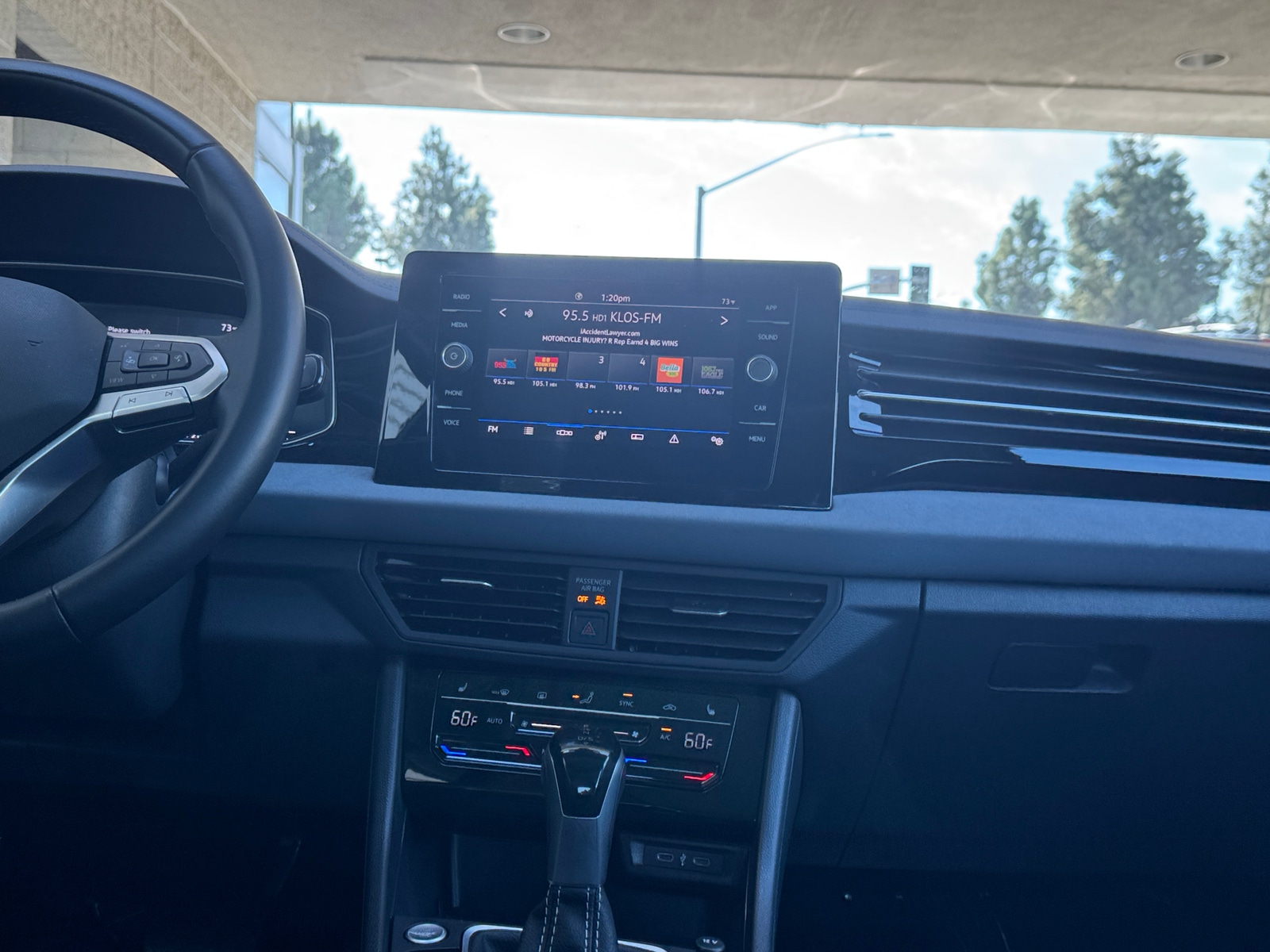 Thumbnail: 2025 Volkswagen Jetta - 4