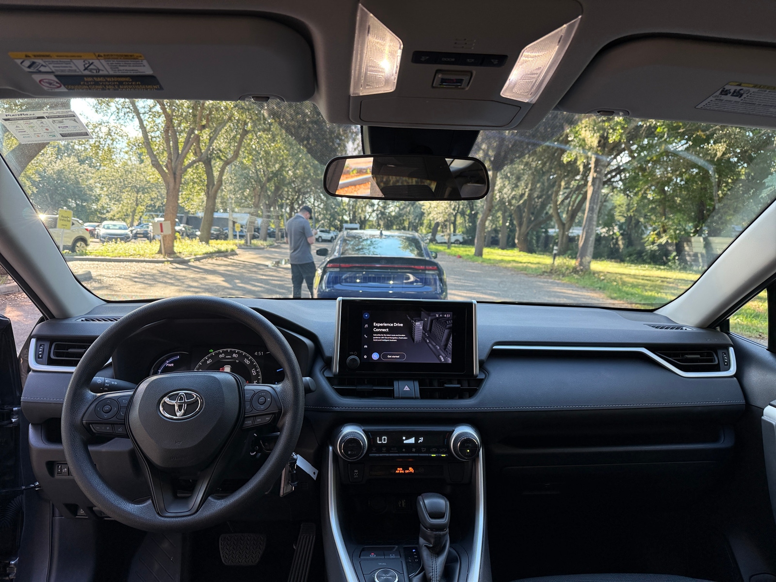 Thumbnail: 2025 Toyota RAV4 - 3