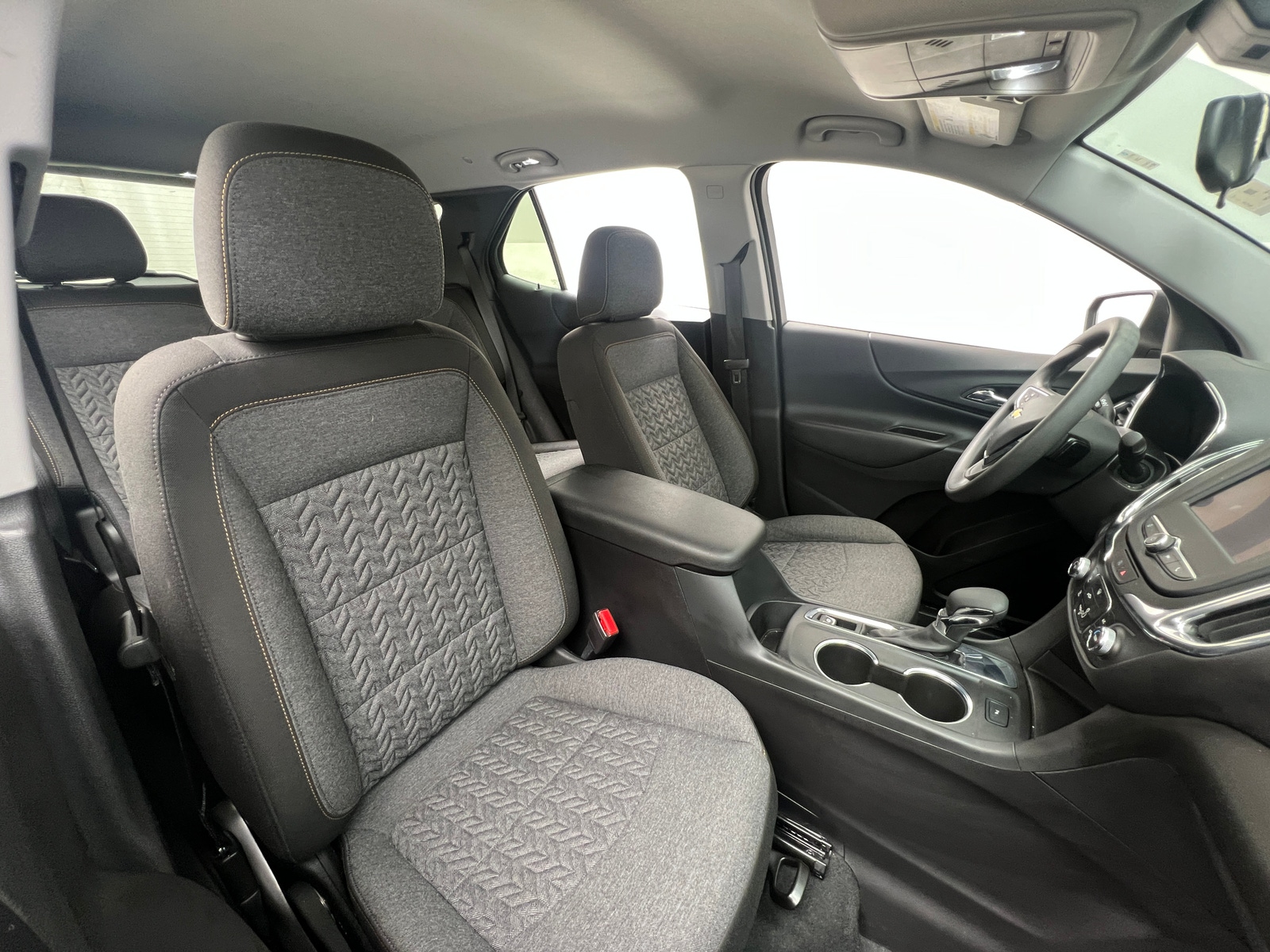 Thumbnail: 2023 Chevrolet Equinox - 2