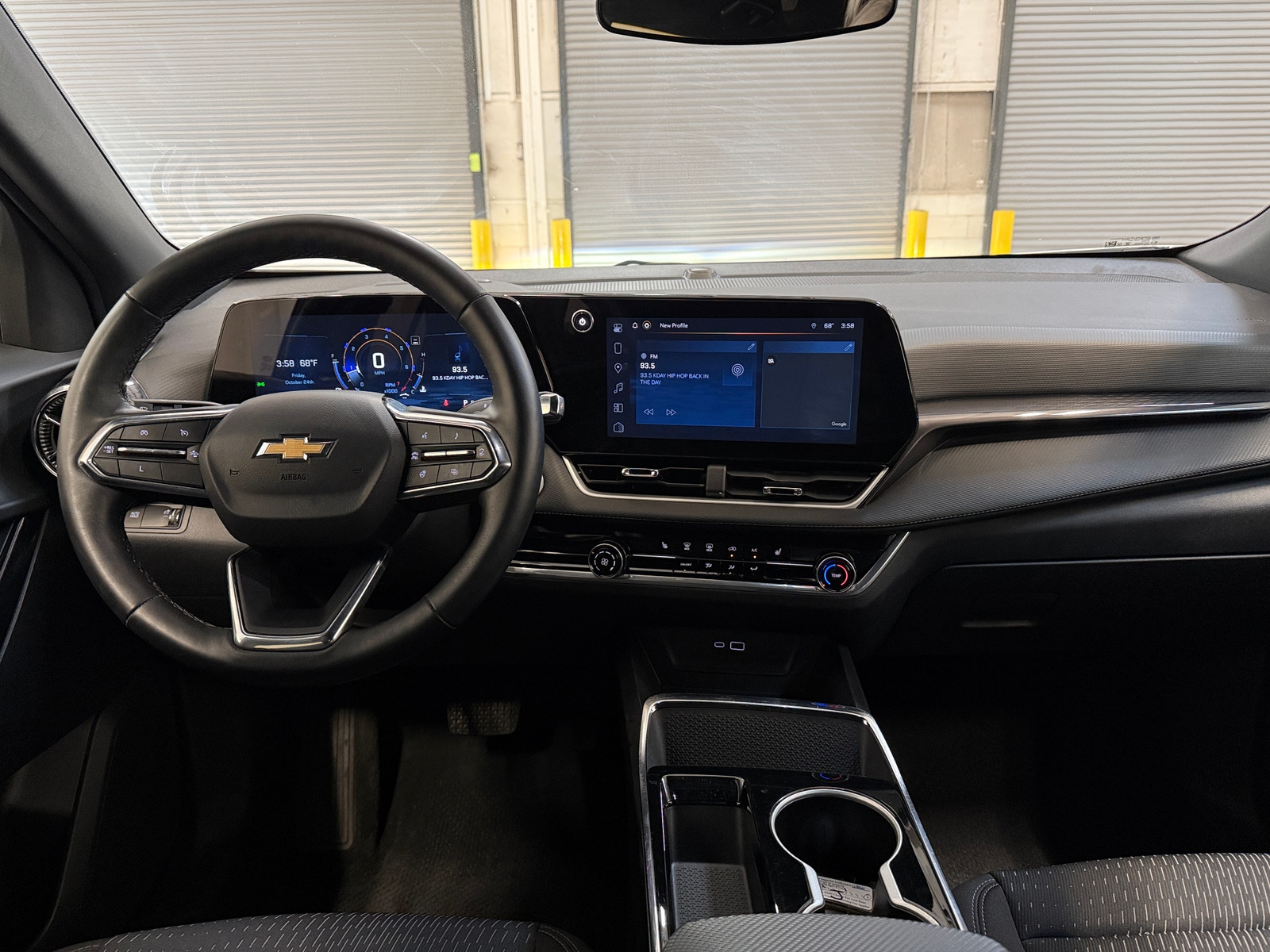 Thumbnail: 2025 Chevrolet Equinox - 3