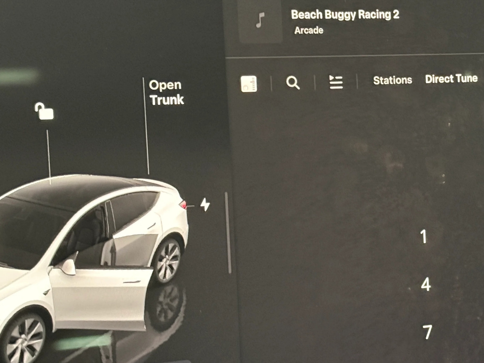 Thumbnail: 2022 Tesla Model Y - 3