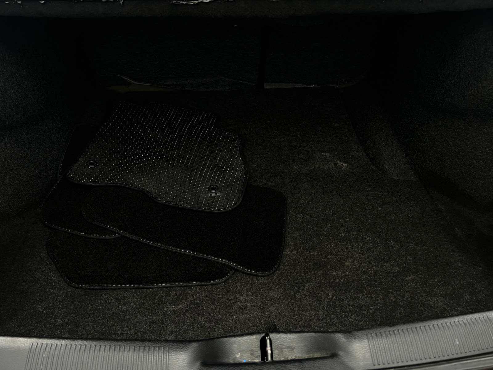 Thumbnail: 2012 Dodge Charger - 7
