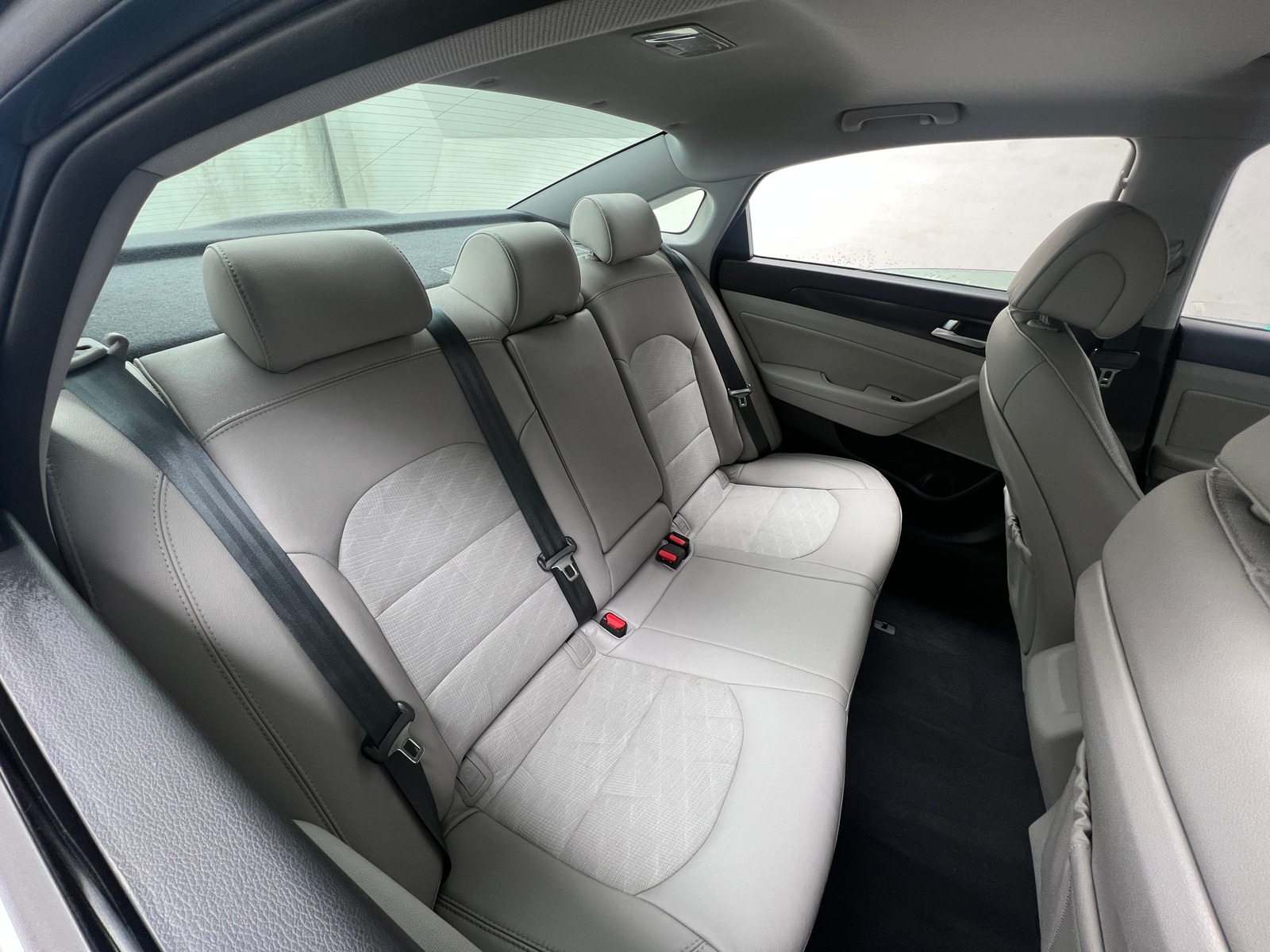 Thumbnail: 2016 Hyundai Sonata - 6