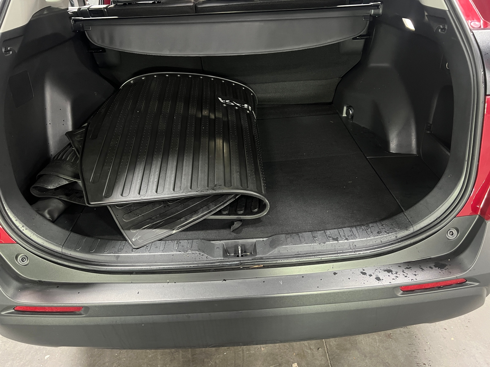 Thumbnail: 2024 Toyota RAV4 - 7