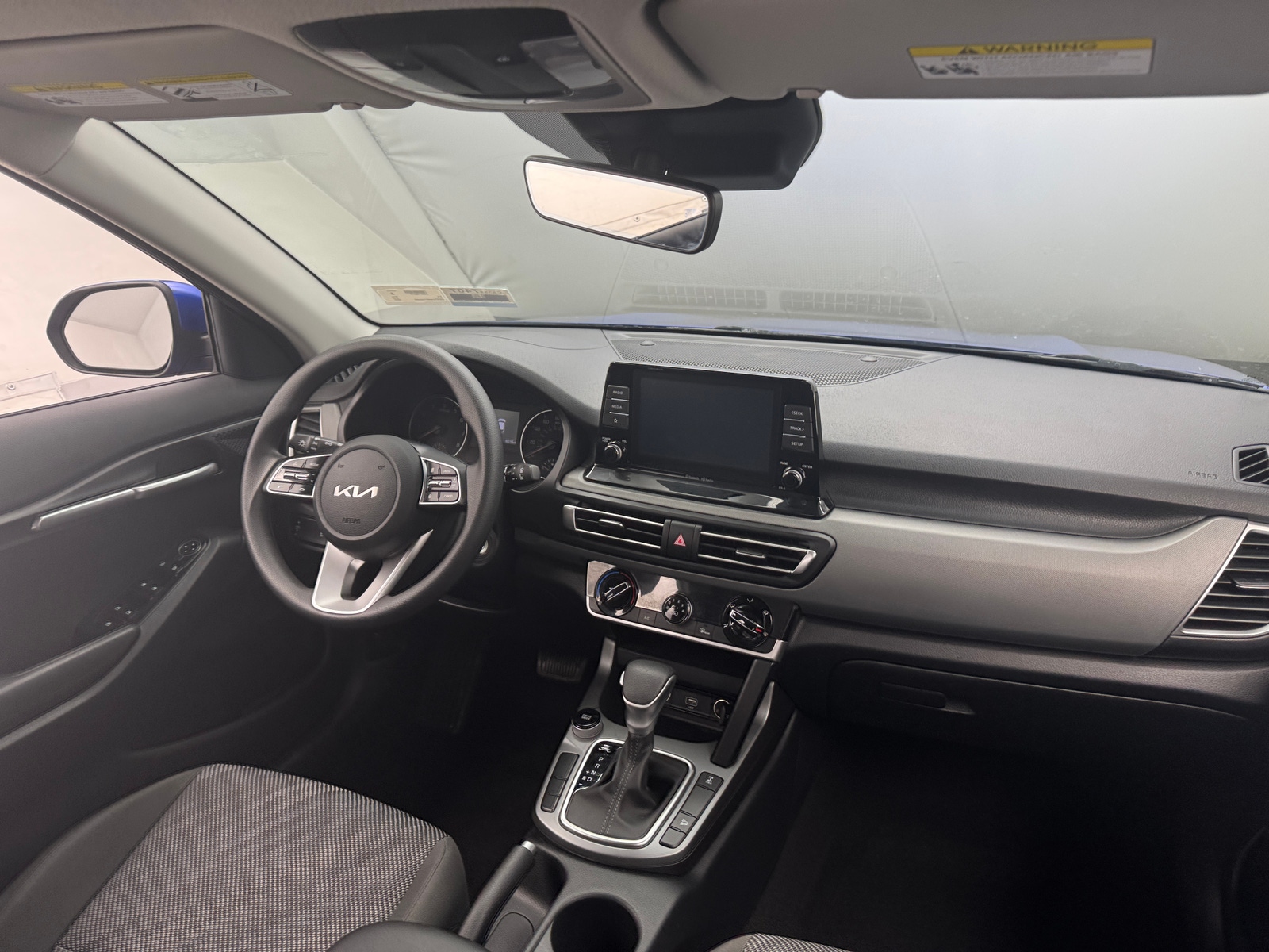 Thumbnail: 2023 Kia Seltos - 3