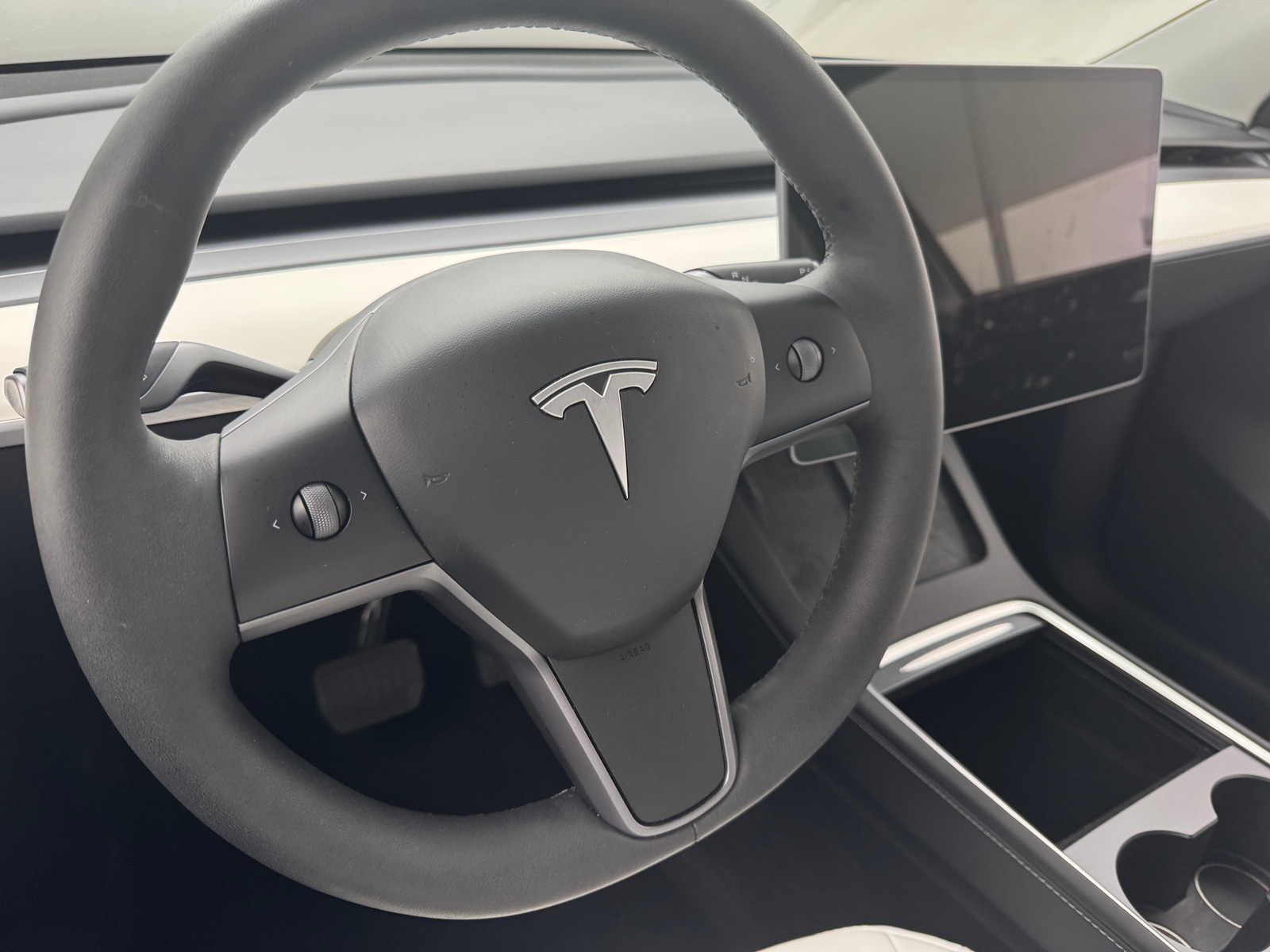 Thumbnail: 2024 Tesla Model Y - 4