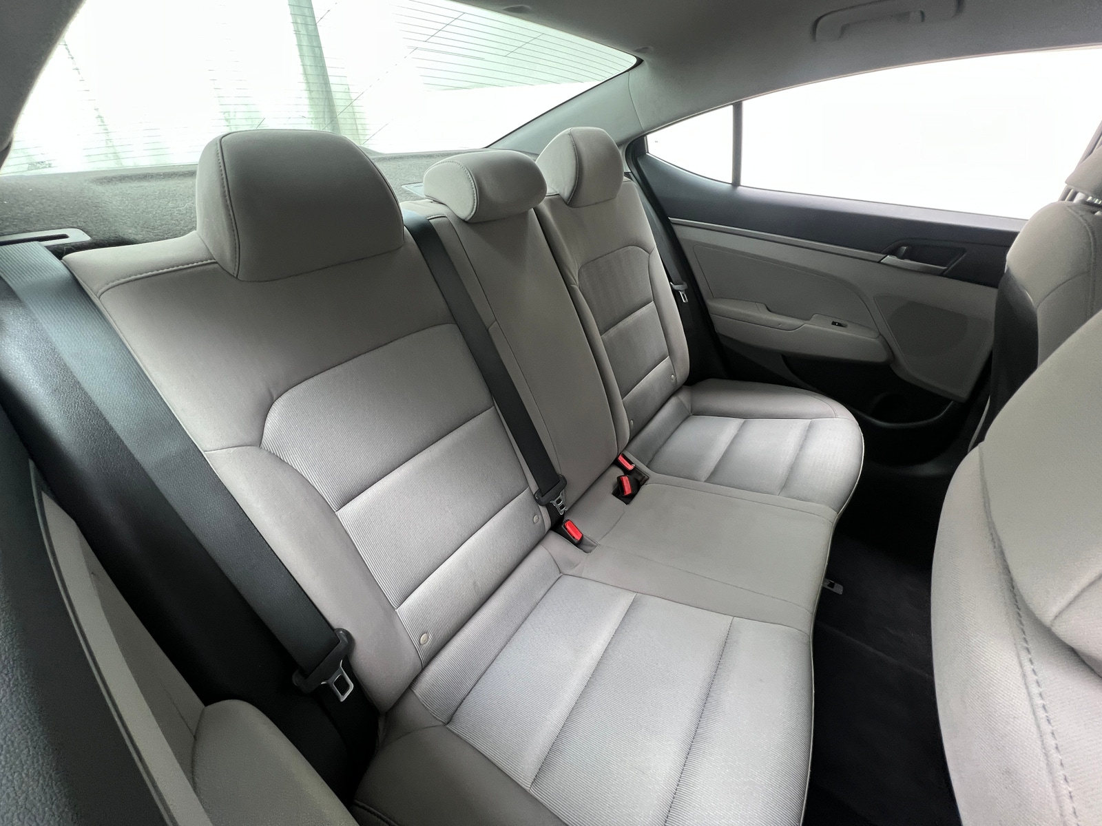 Thumbnail: 2017 Hyundai Elantra - 6