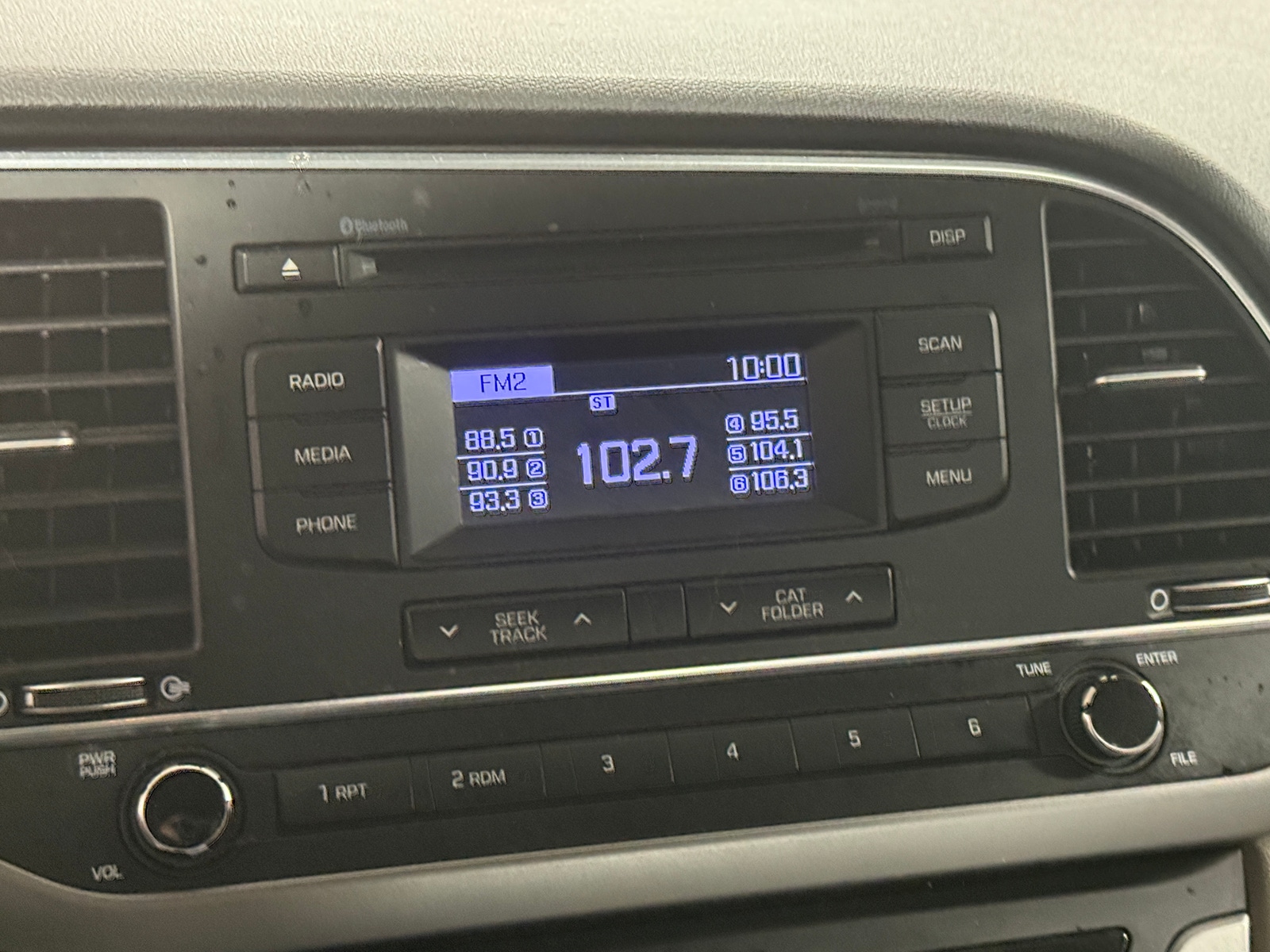 Thumbnail: 2017 Hyundai Elantra - 4