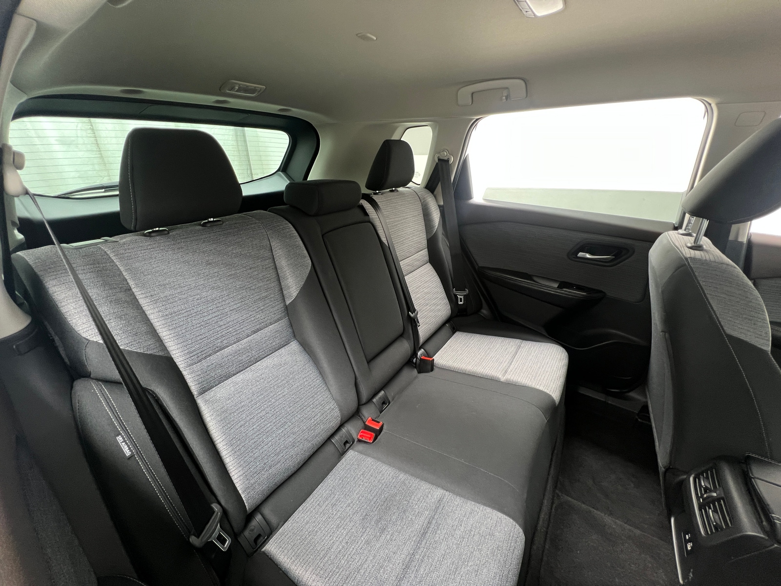 Thumbnail: 2023 Nissan Rogue - 6