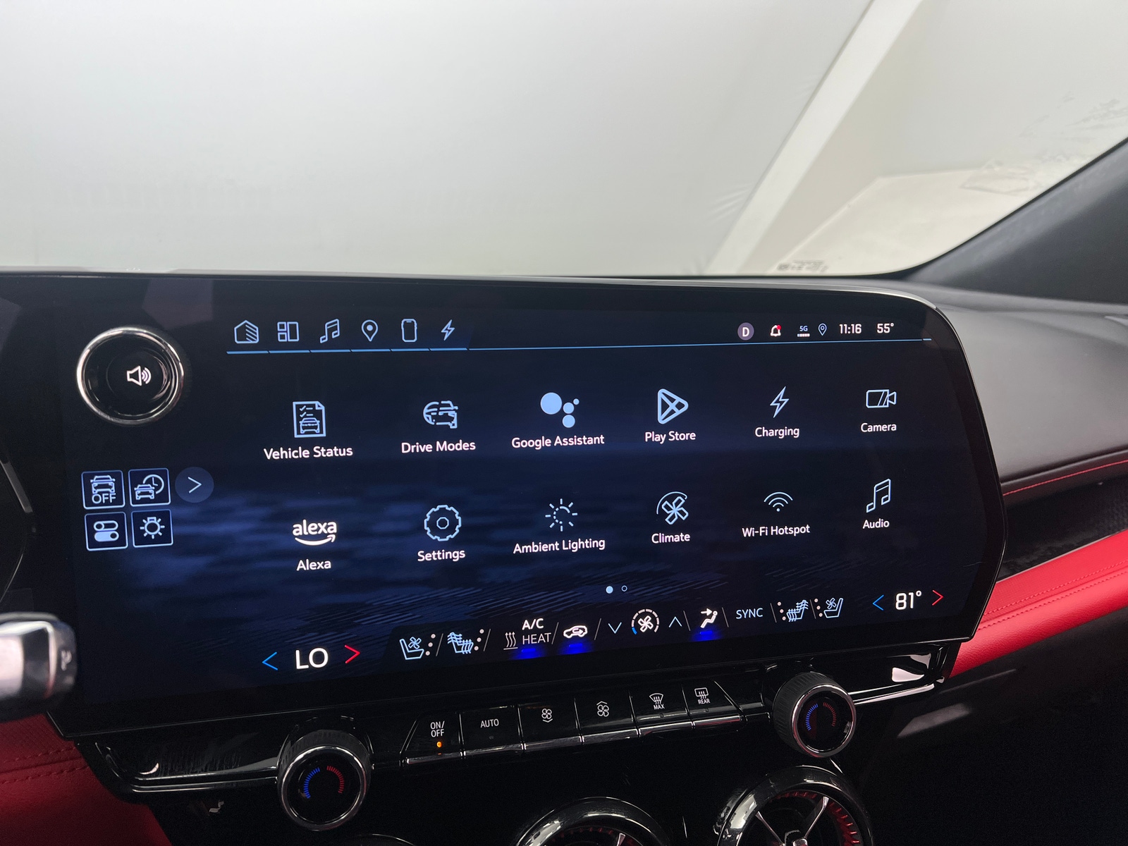 Thumbnail: 2024 Chevrolet Blazer EV - 3