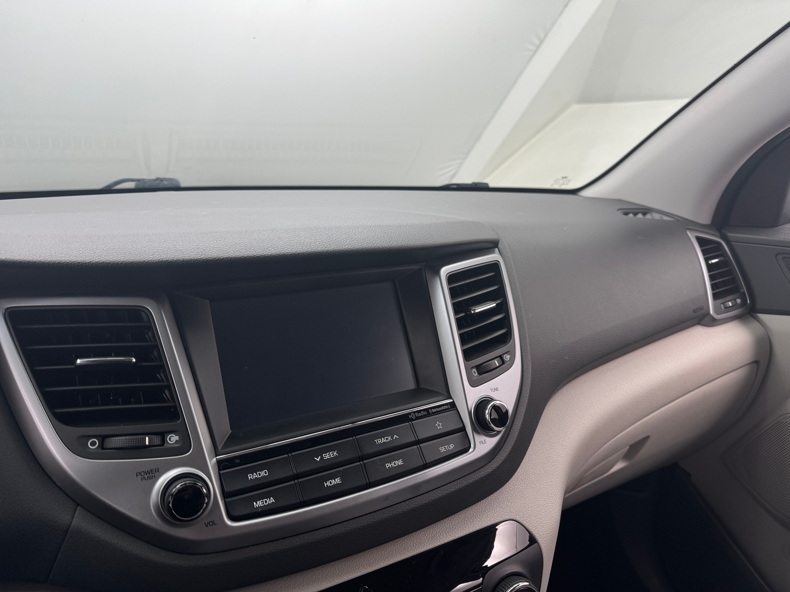 Thumbnail: 2018 Hyundai Tucson - 4