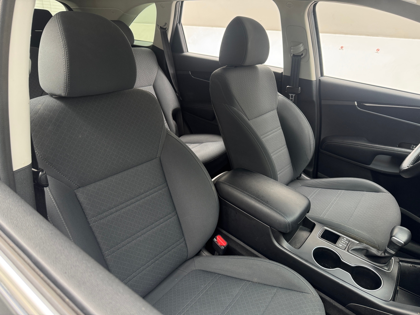 Thumbnail: 2019 Kia Sorento - 2