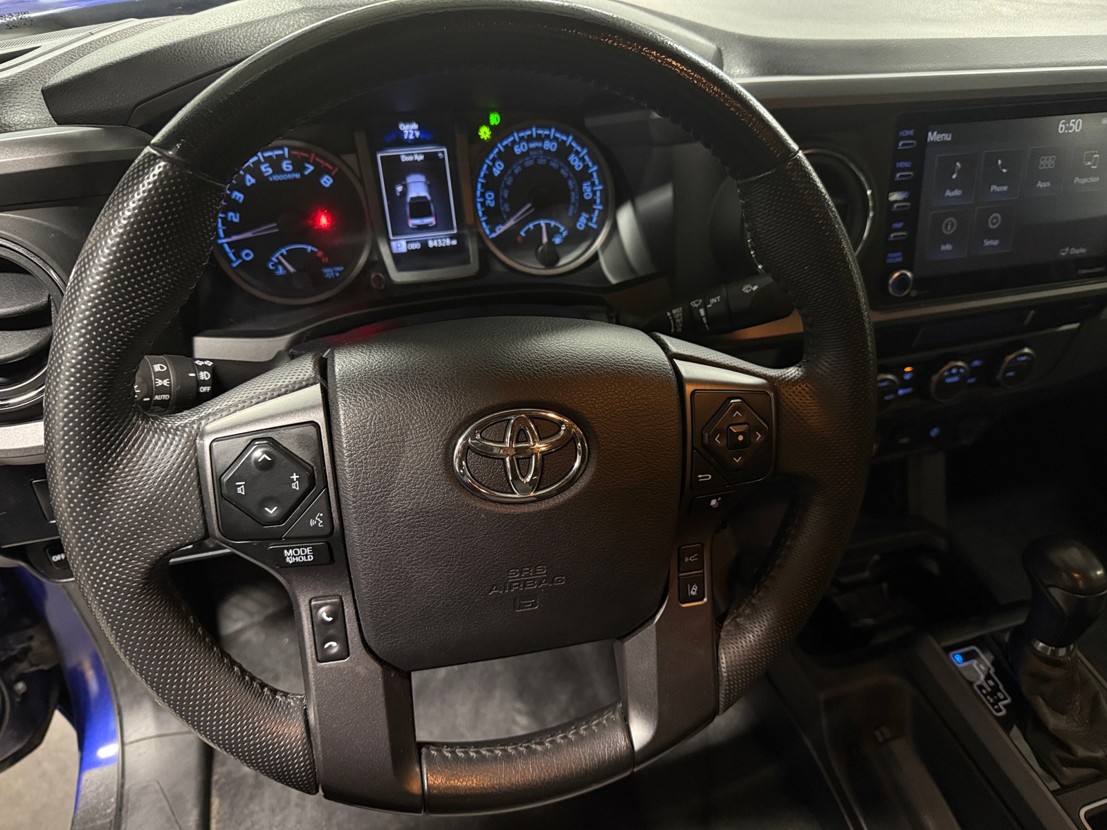 Thumbnail: 2022 Toyota Tacoma - 5