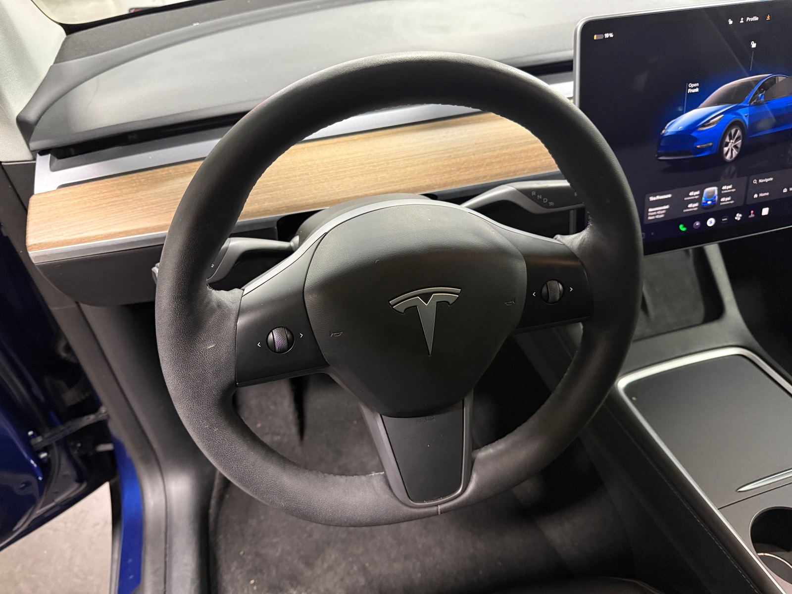 Thumbnail: 2023 Tesla Model Y - 4
