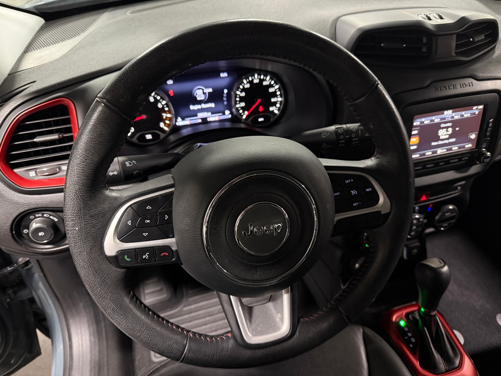 Thumbnail: 2016 Jeep Renegade - 5