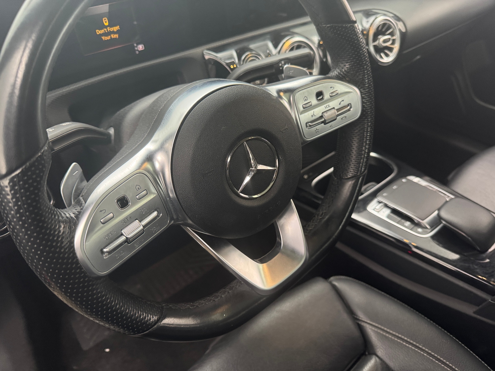 Thumbnail: 2020 Mercedes-Benz CLA - 3