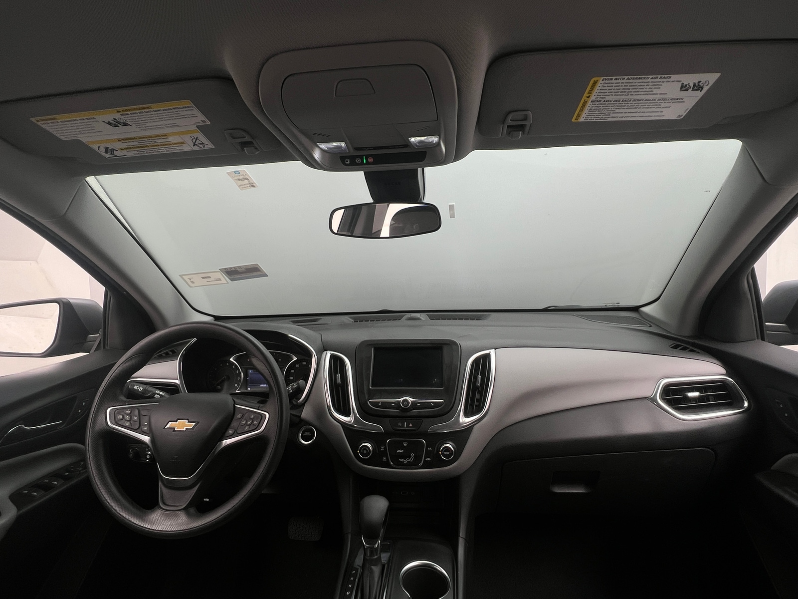 Thumbnail: 2023 Chevrolet Equinox - 3