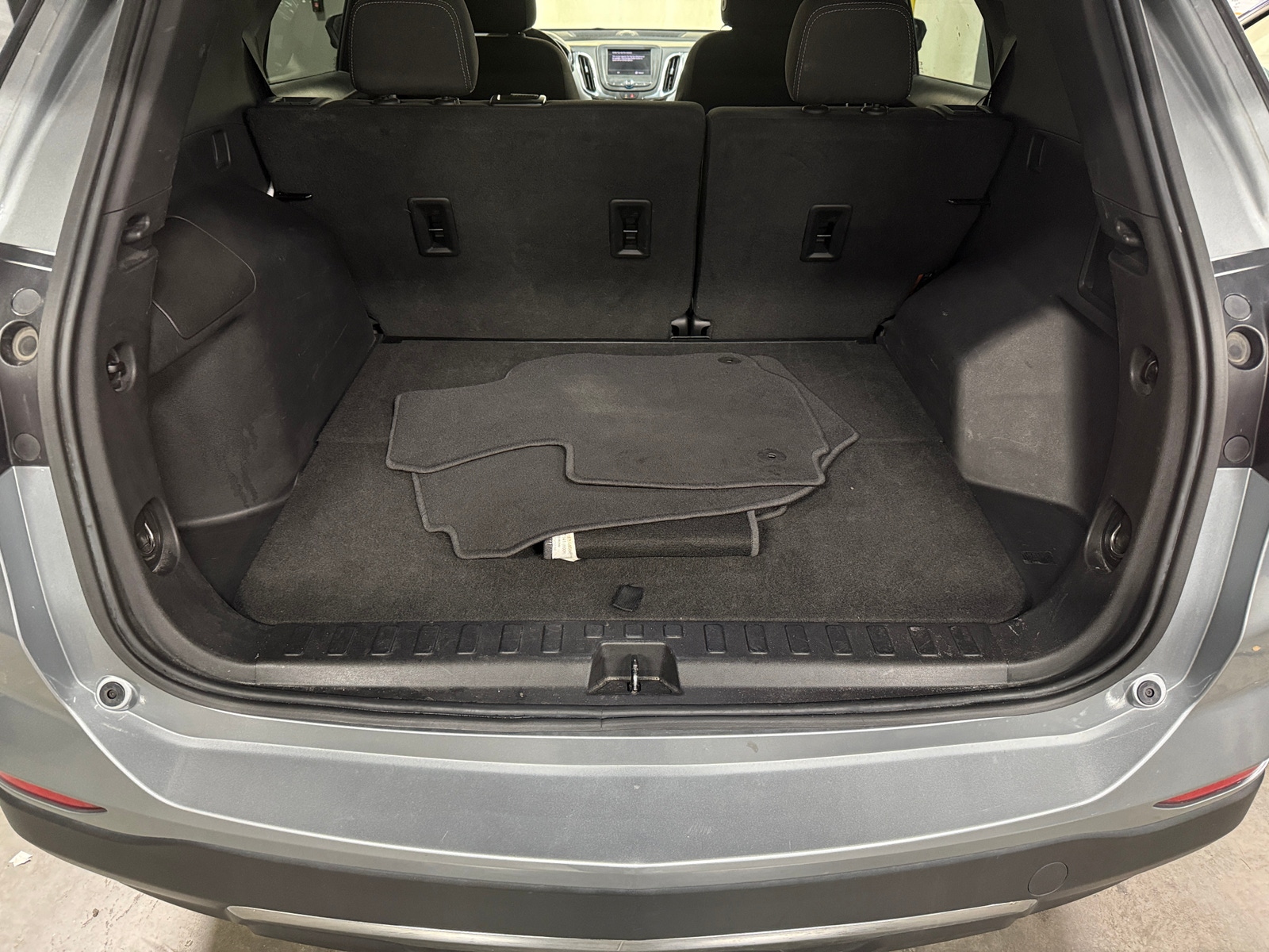 Thumbnail: 2023 Chevrolet Equinox - 7