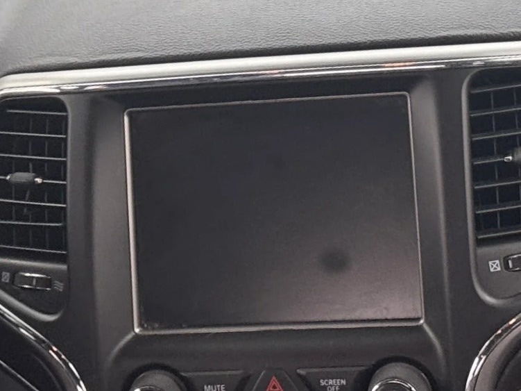 Thumbnail: 2018 Jeep Grand Cherokee - 3