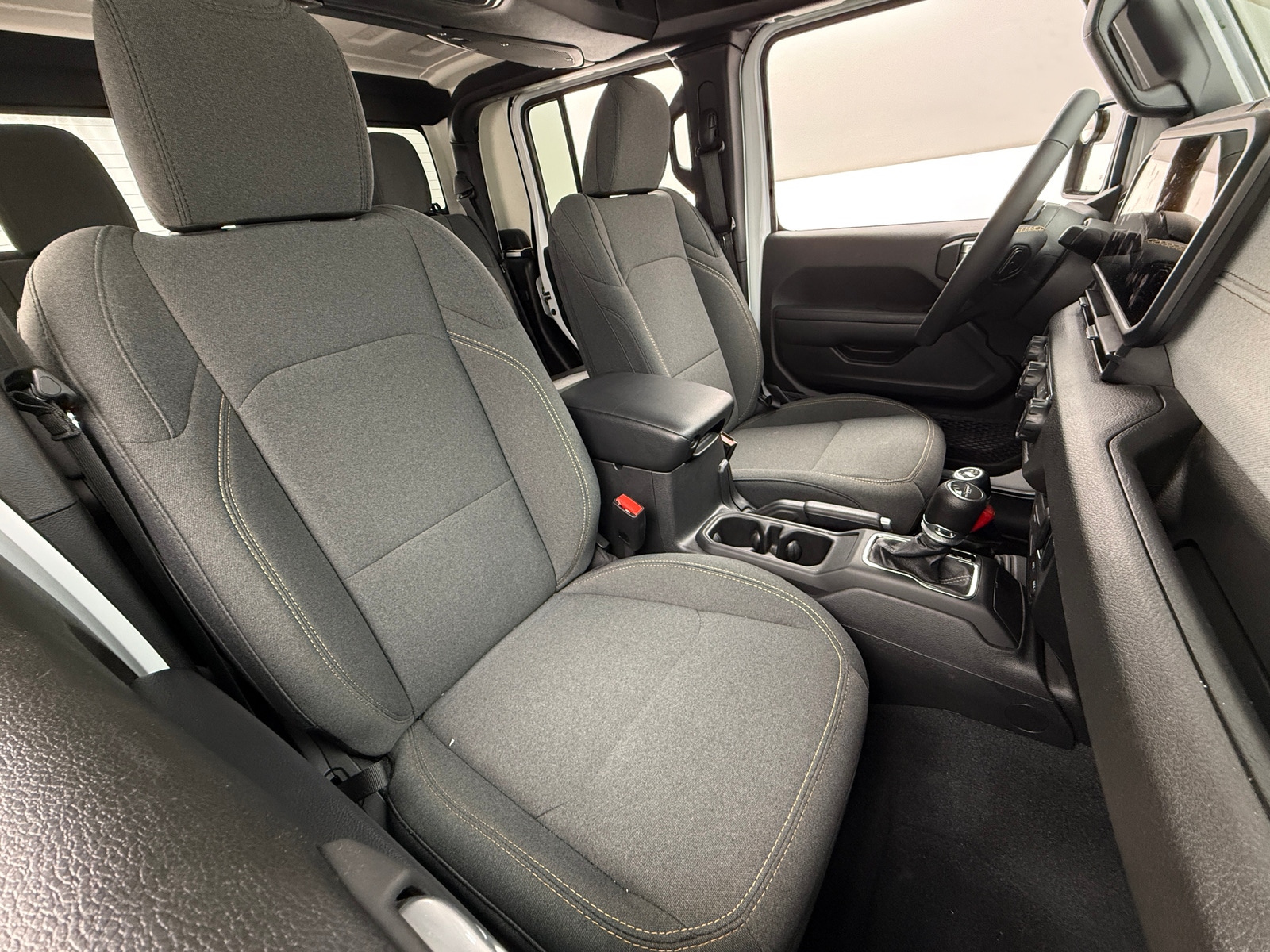 Thumbnail: 2024 Jeep Gladiator - 2