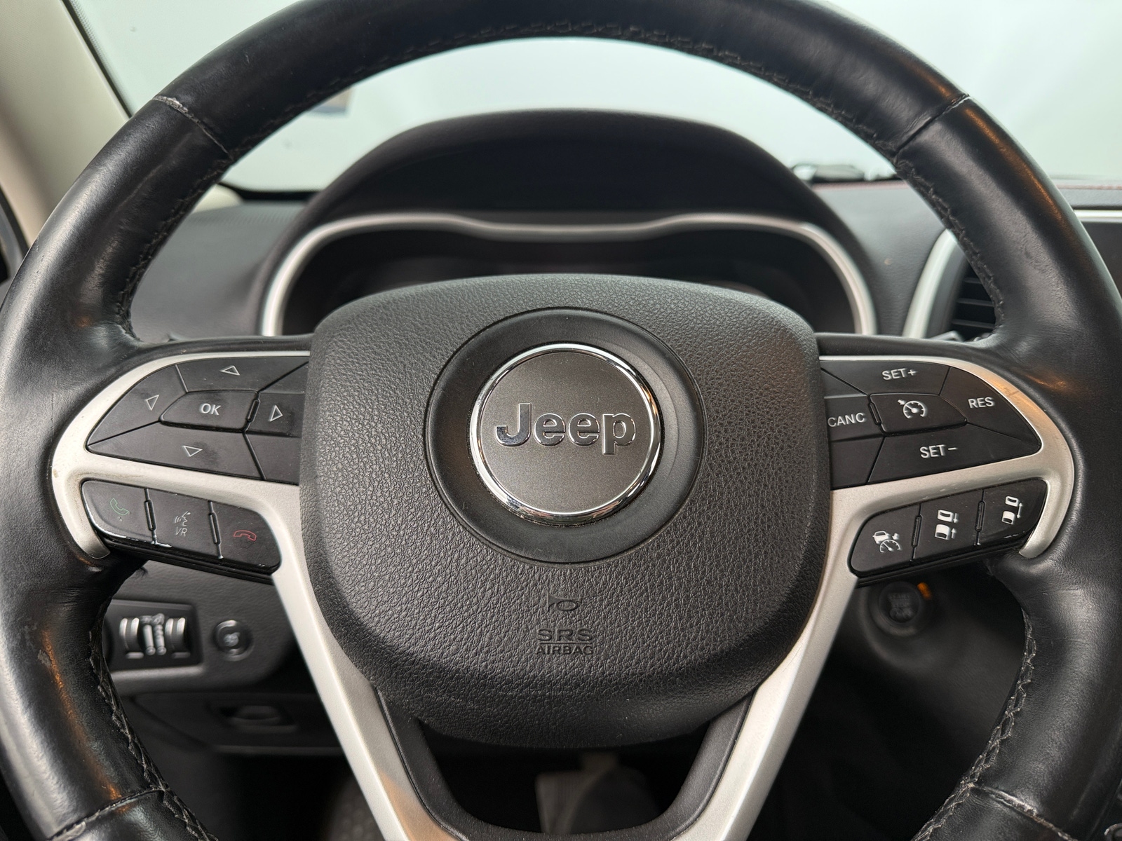 Thumbnail: 2014 Jeep Cherokee - 4