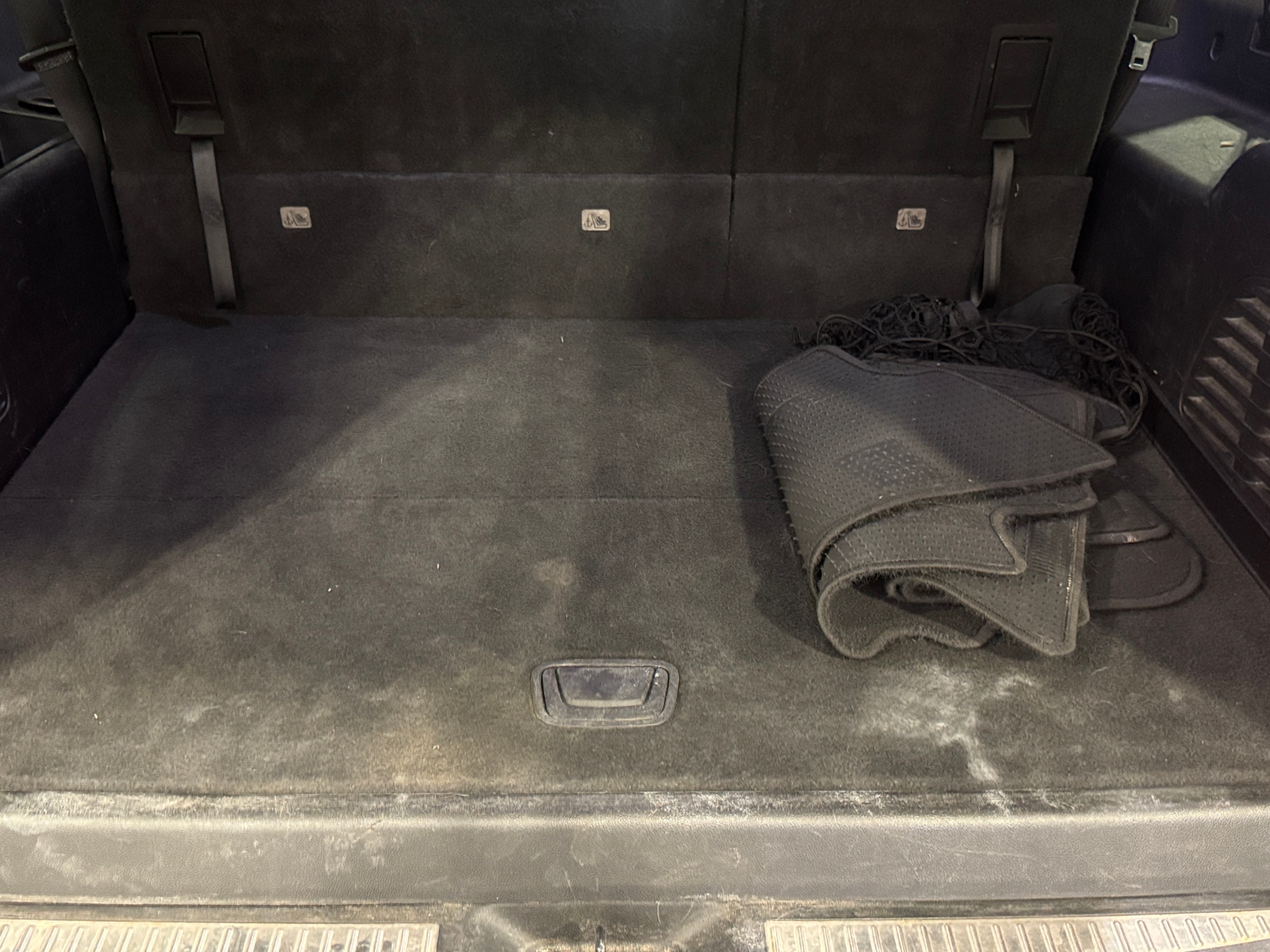 Thumbnail: 2018 Chevrolet Suburban - 6