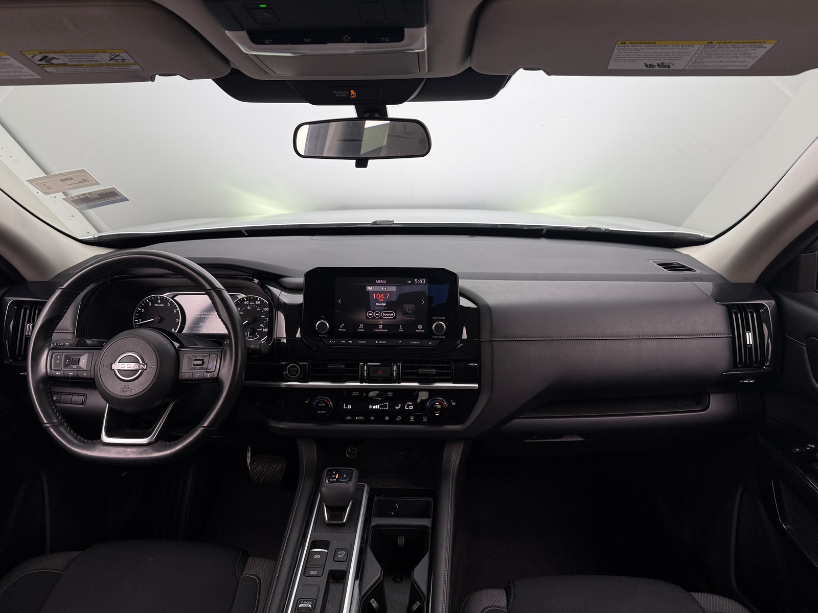 Thumbnail: 2022 Nissan Pathfinder - 3